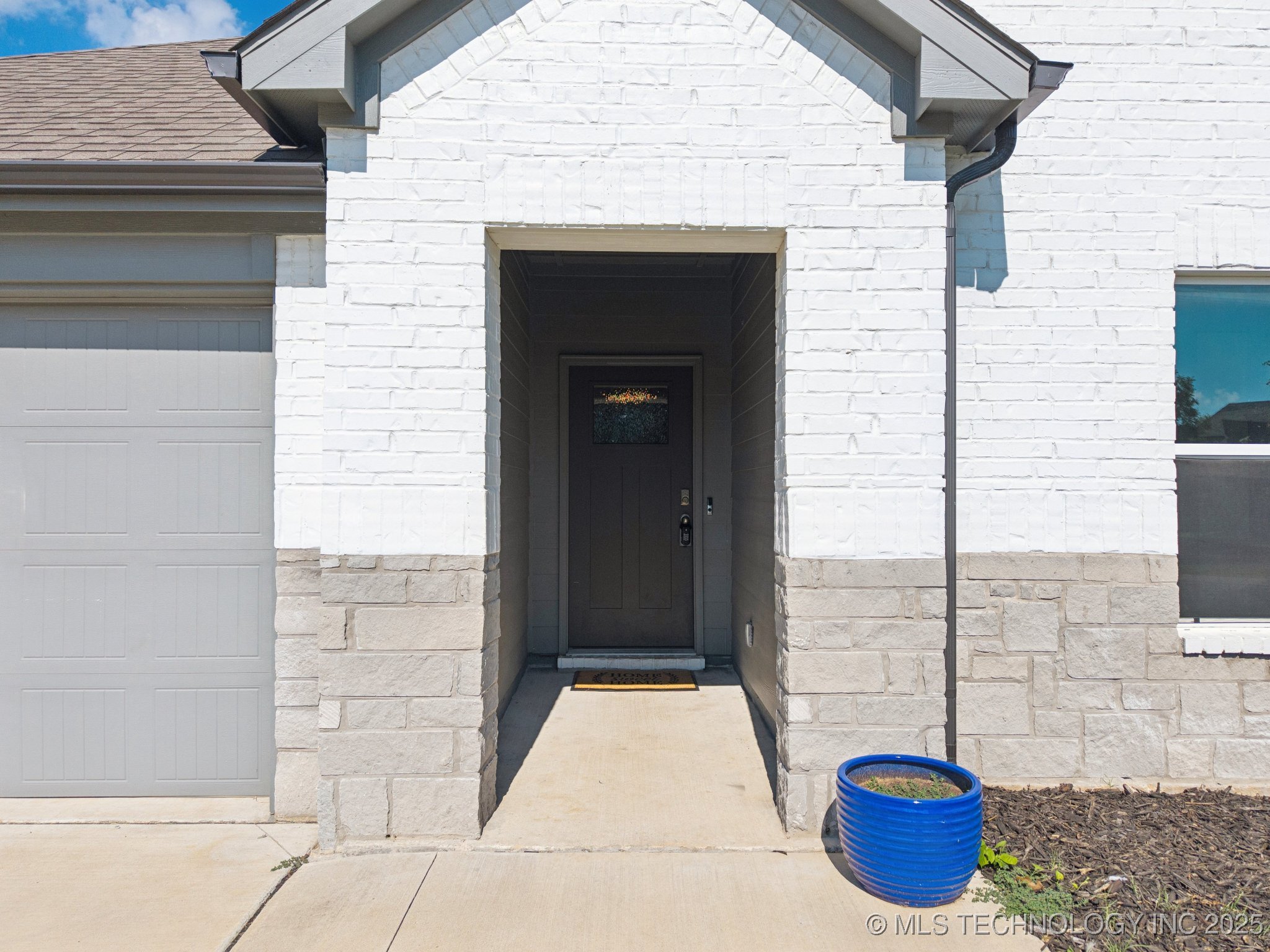 26550 Columbia Crest Drive