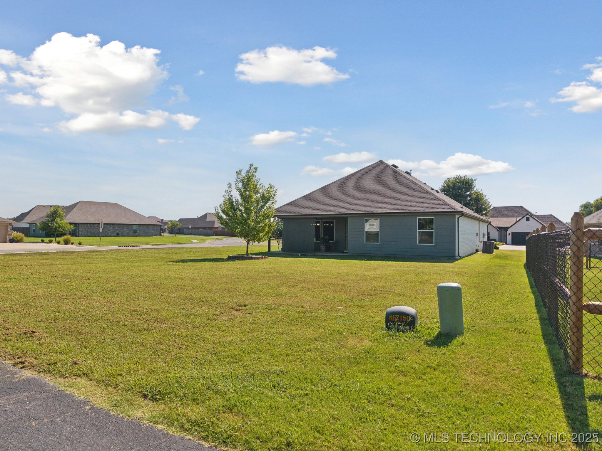 26550 Columbia Crest Drive