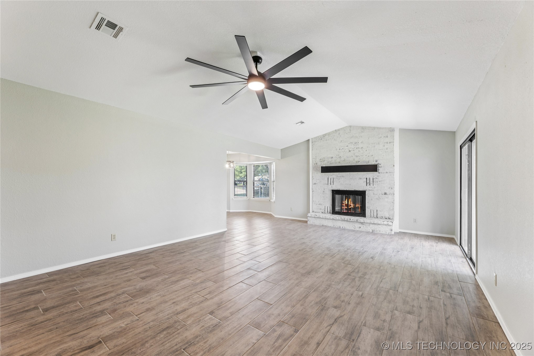 1112 W 20th Street
