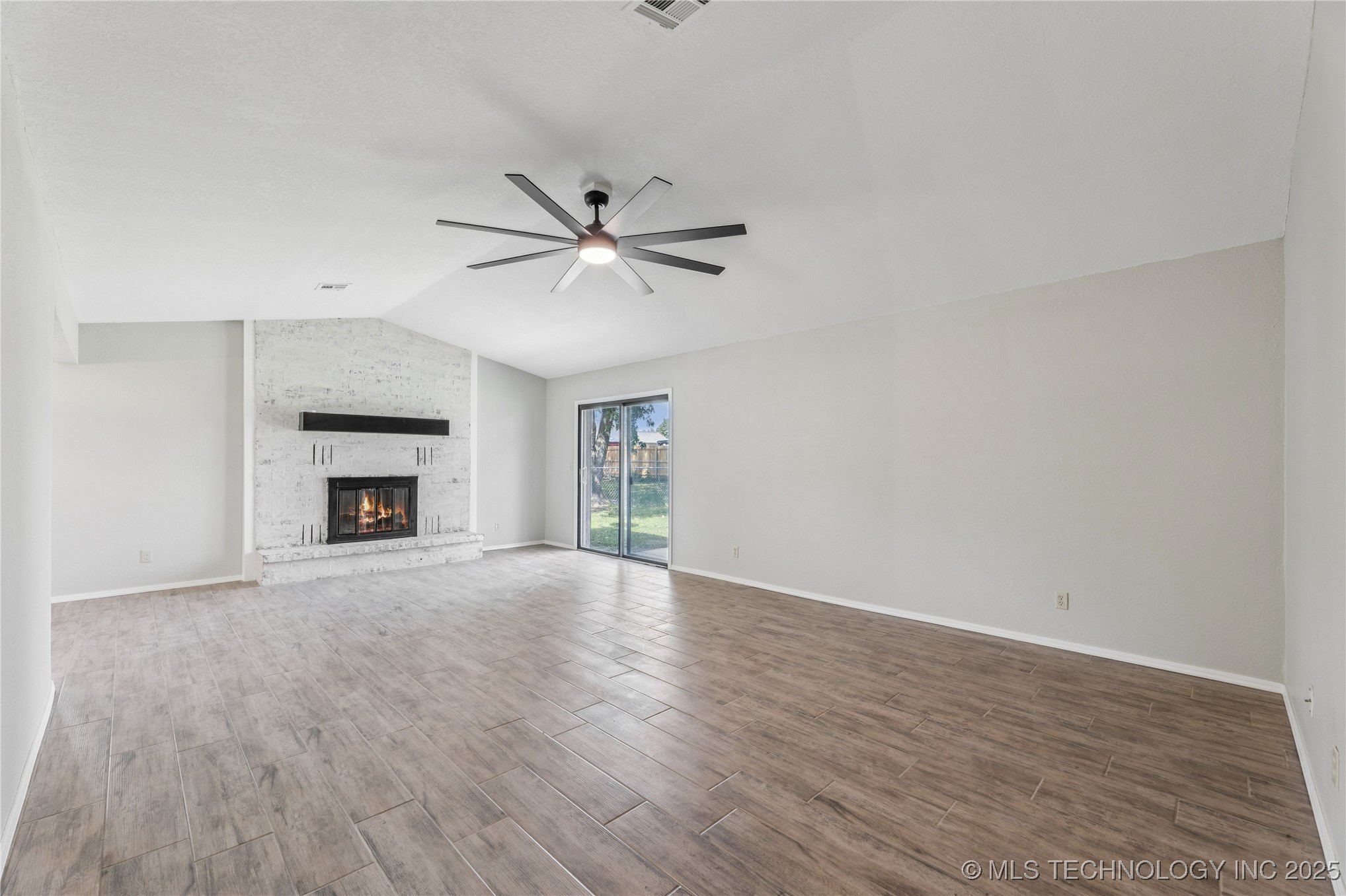 1112 W 20th Street