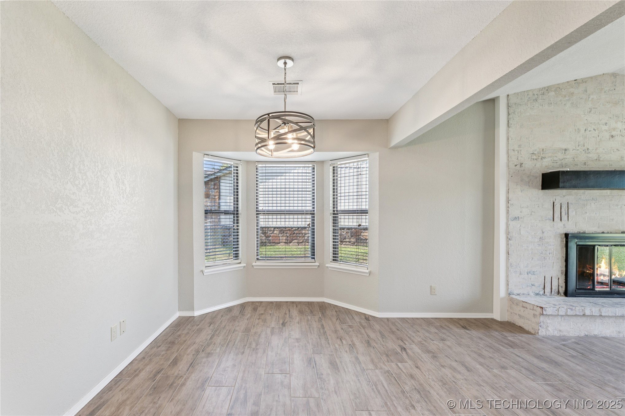 1112 W 20th Street