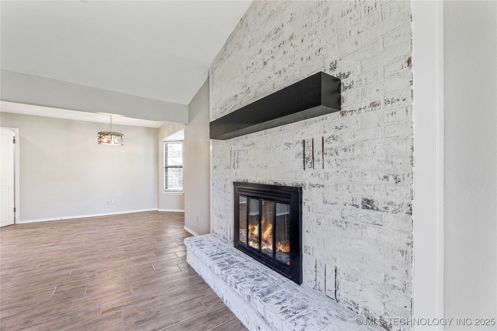 1112 W 20th Street