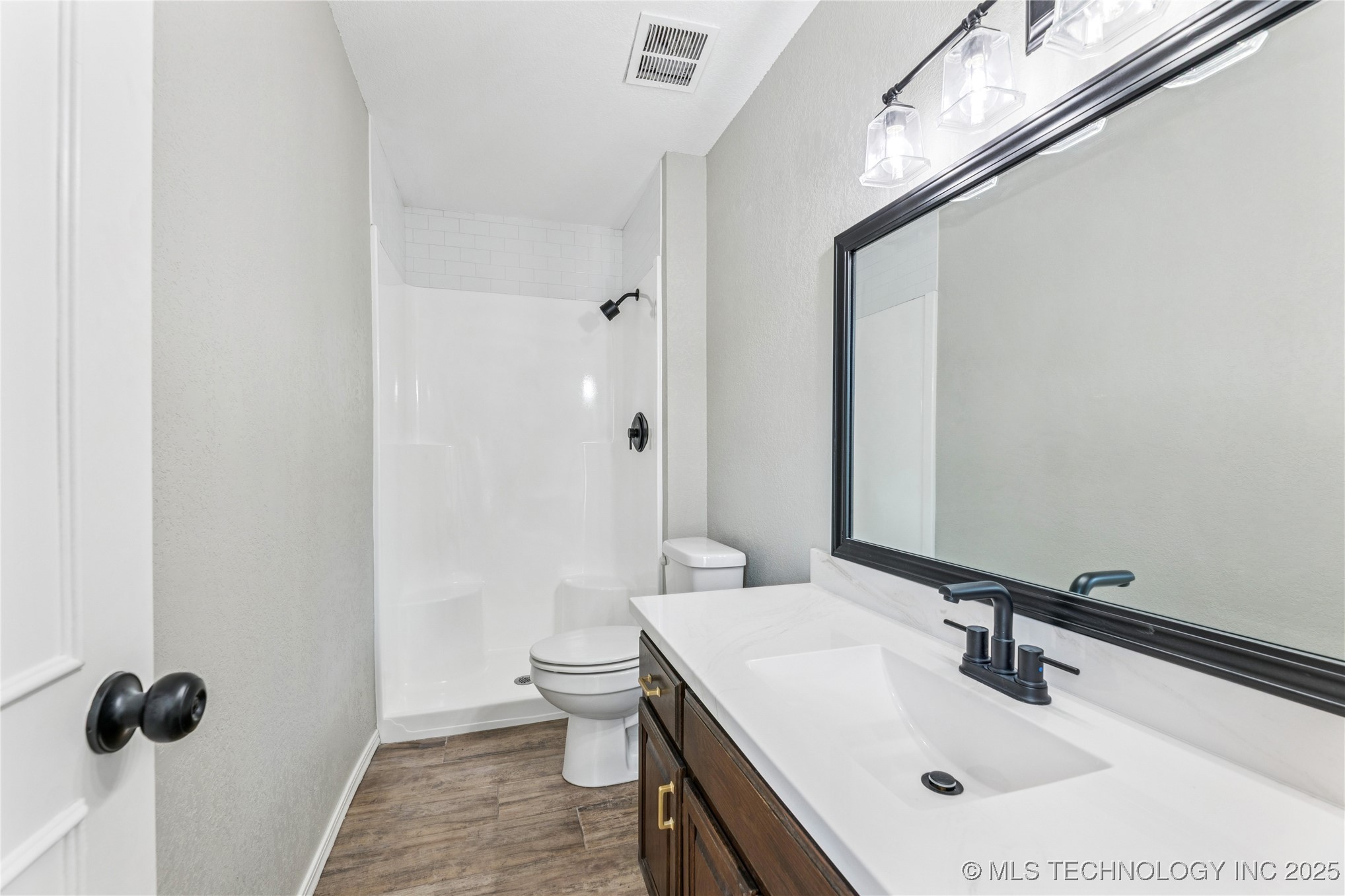 1112 W 20th Street