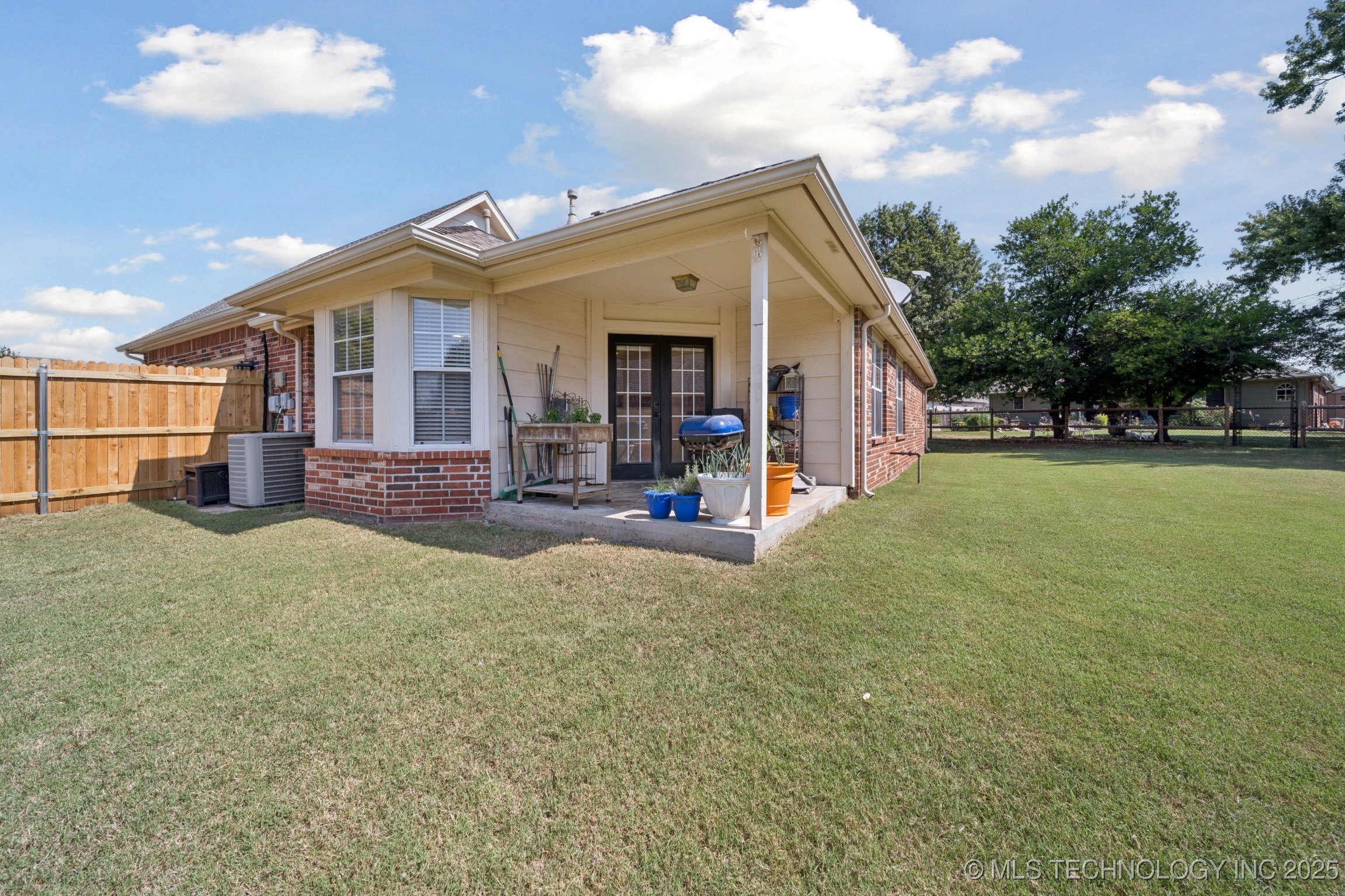 9911 N 116th East Avenue