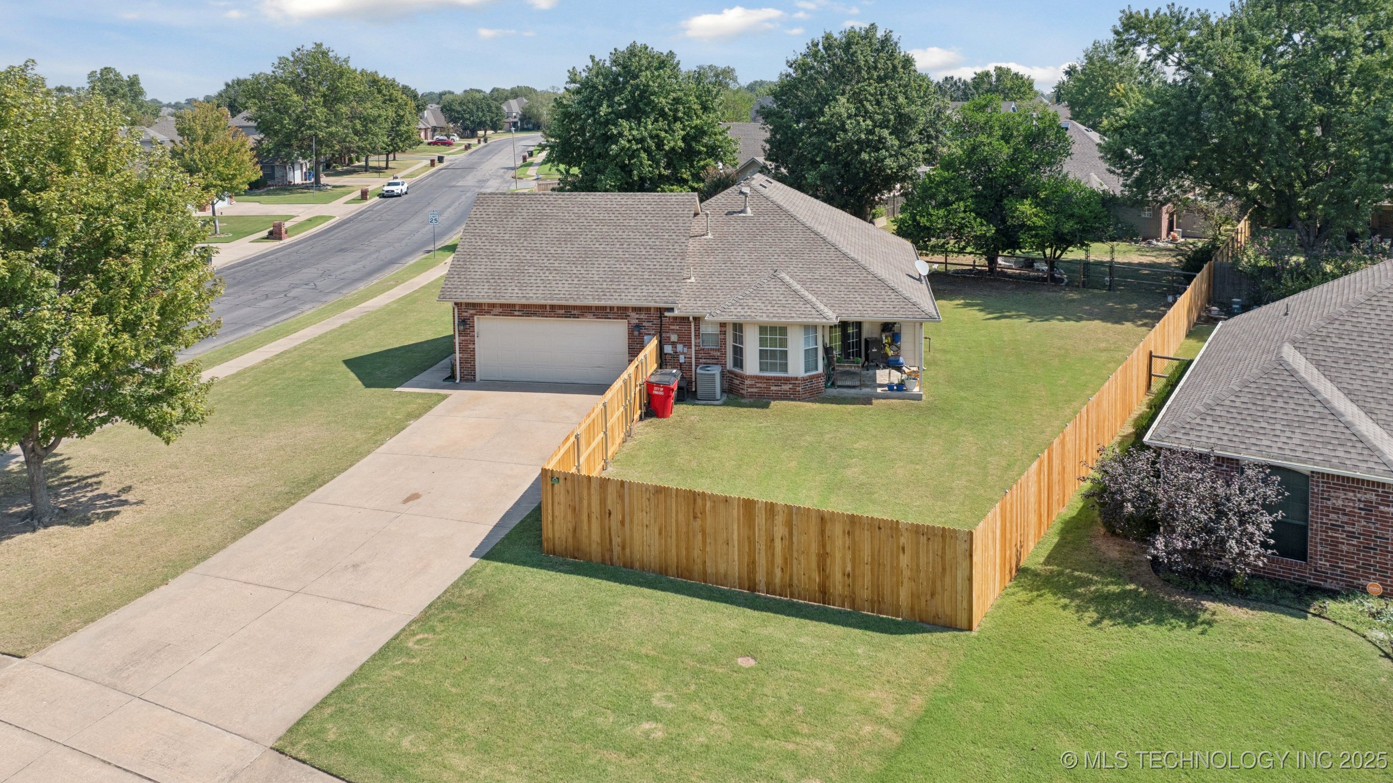 9911 N 116th East Avenue