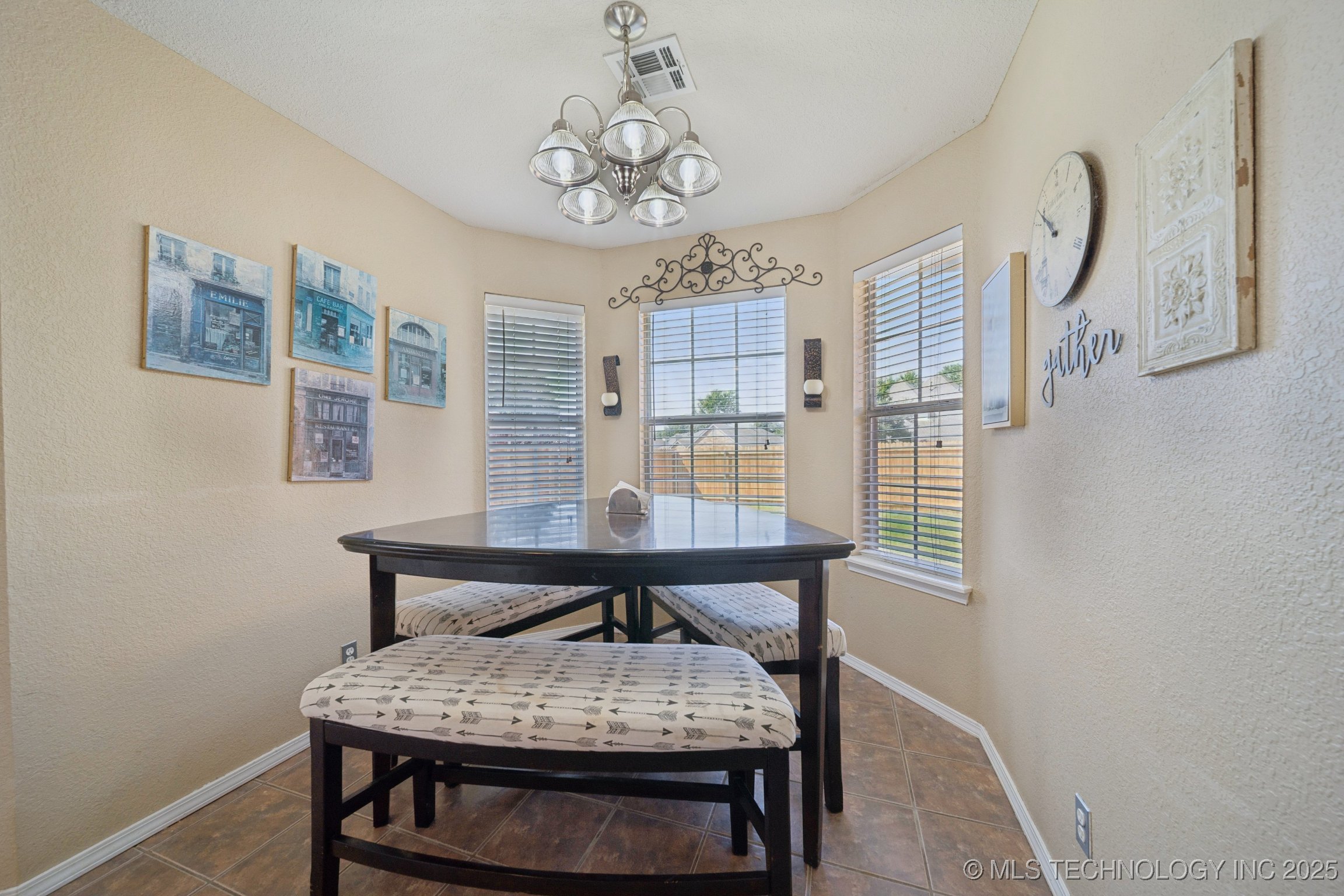 9911 N 116th East Avenue