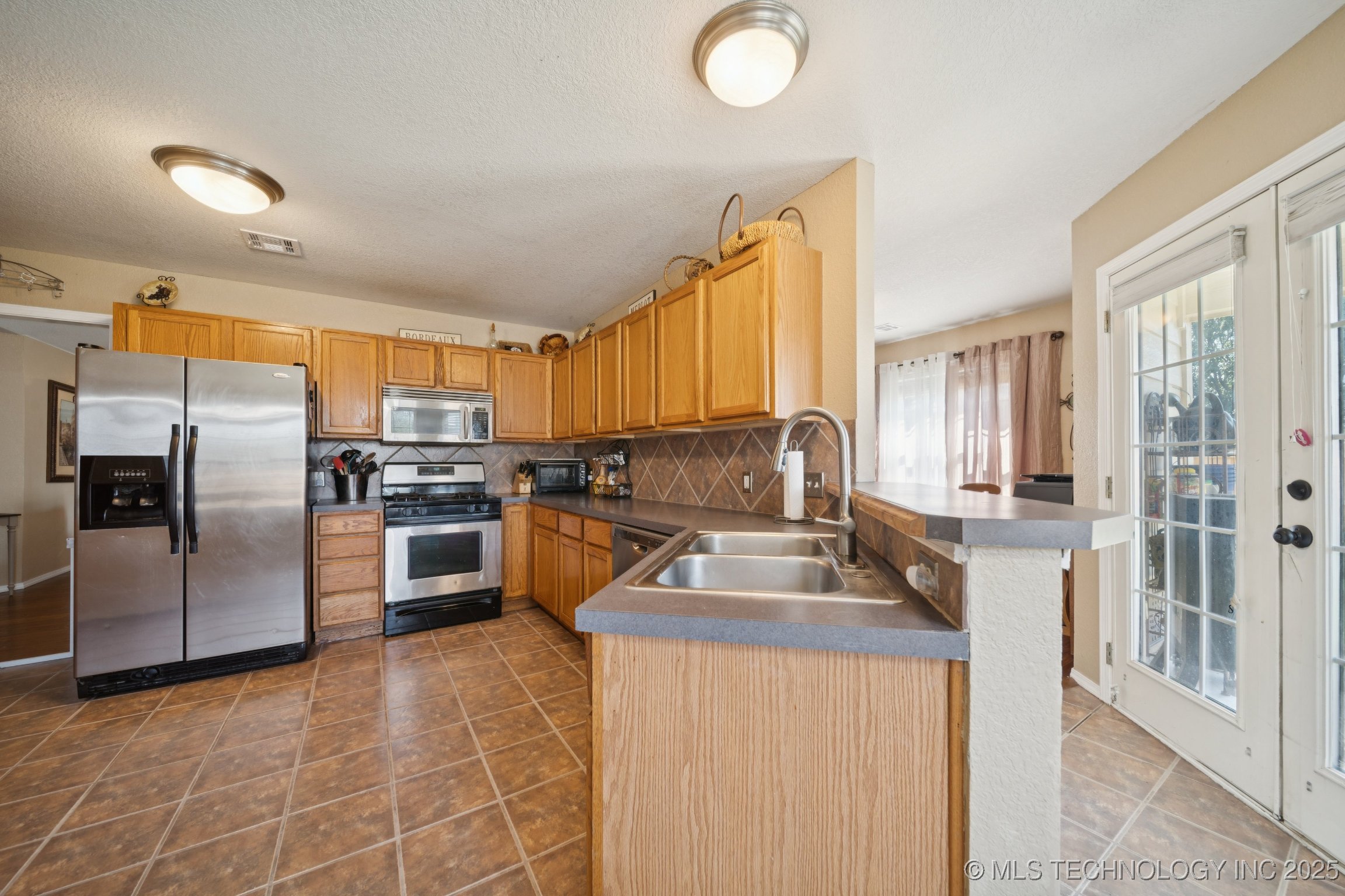 9911 N 116th East Avenue