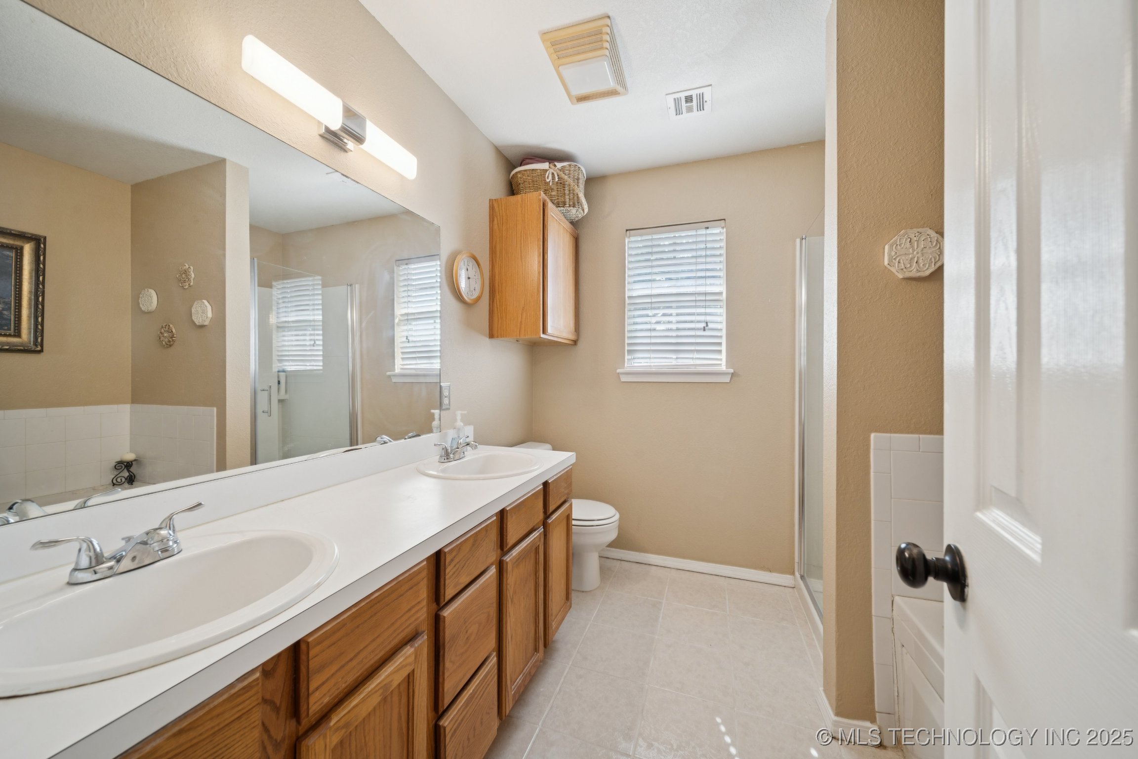 9911 N 116th East Avenue