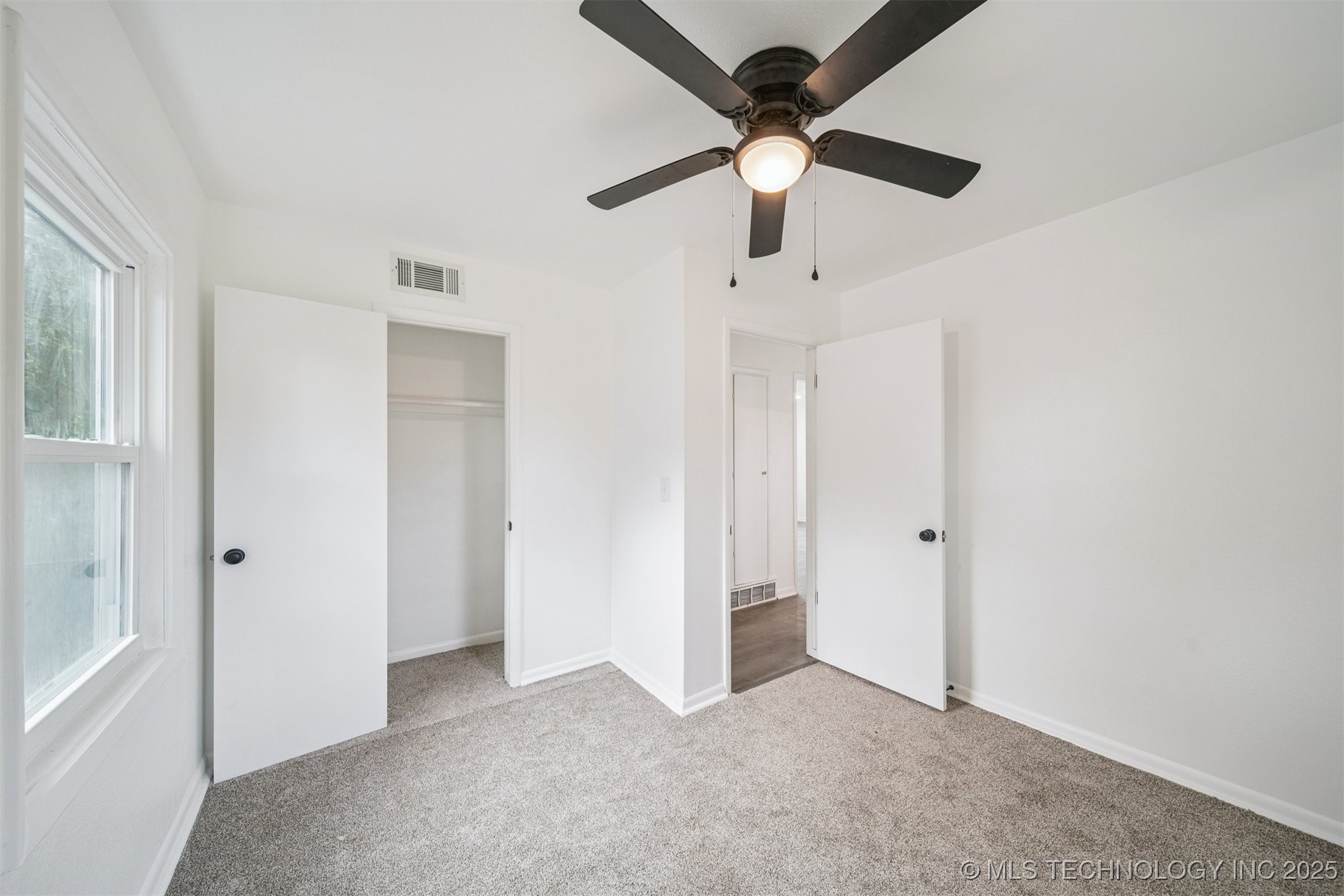 509 E 48th Place N