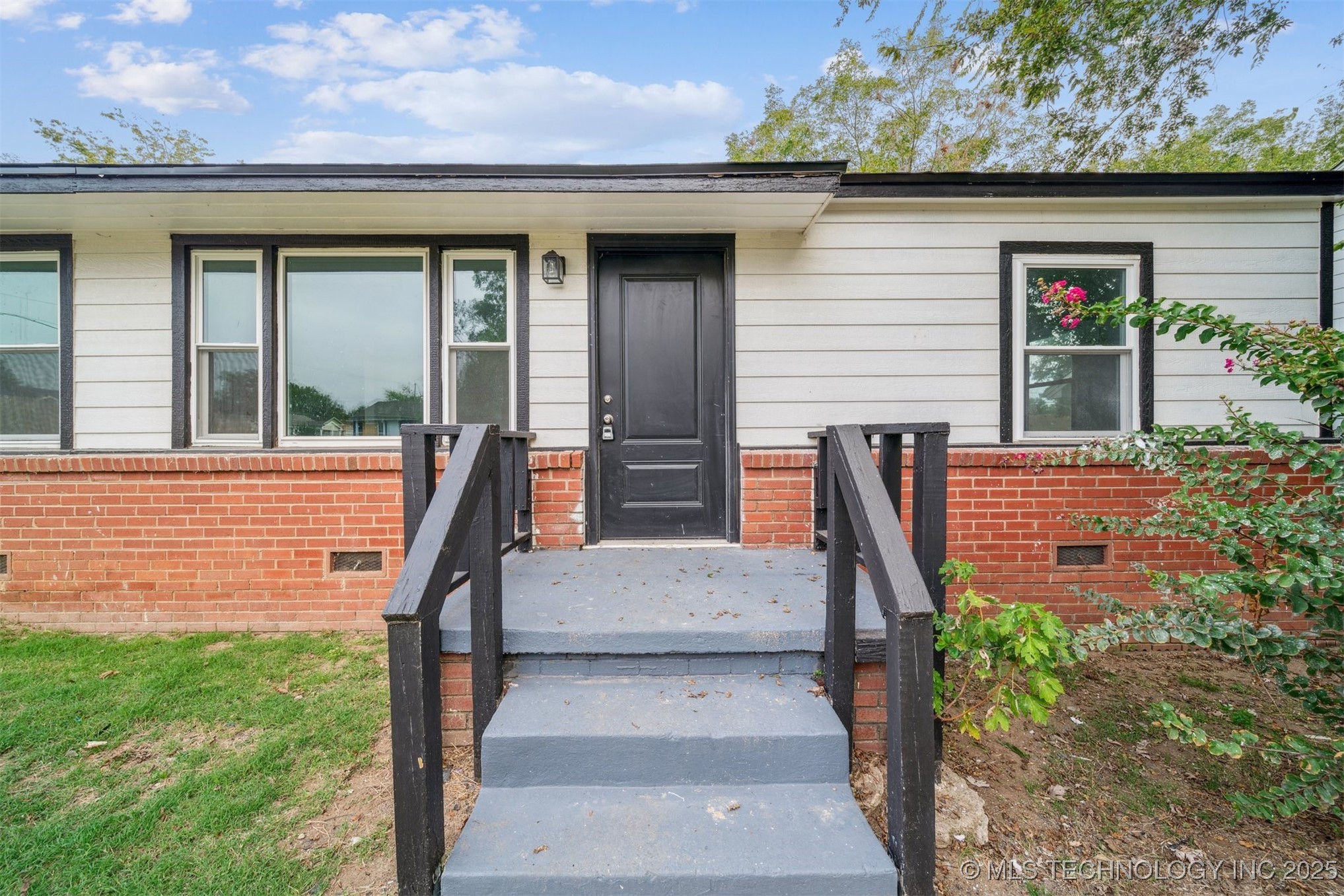 509 E 48th Place N