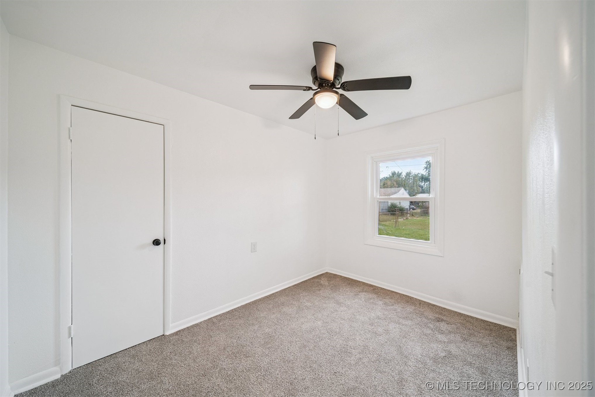 509 E 48th Place N