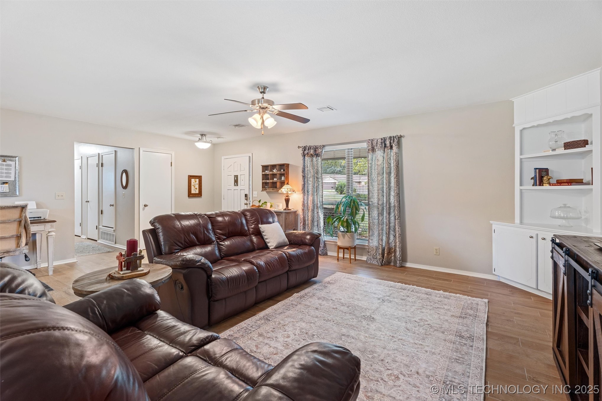 1408 Meadowcrest Court