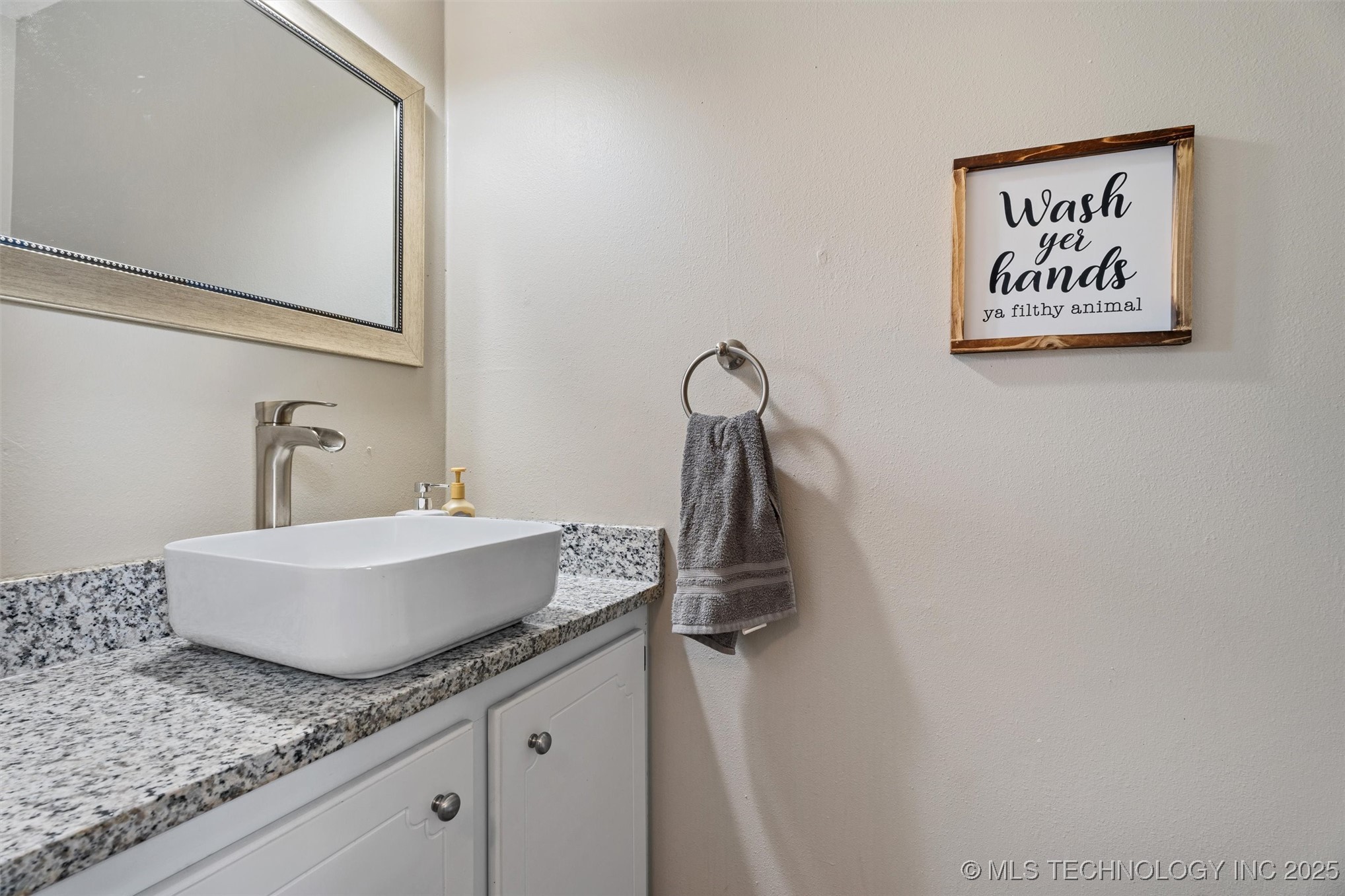 1408 Meadowcrest Court