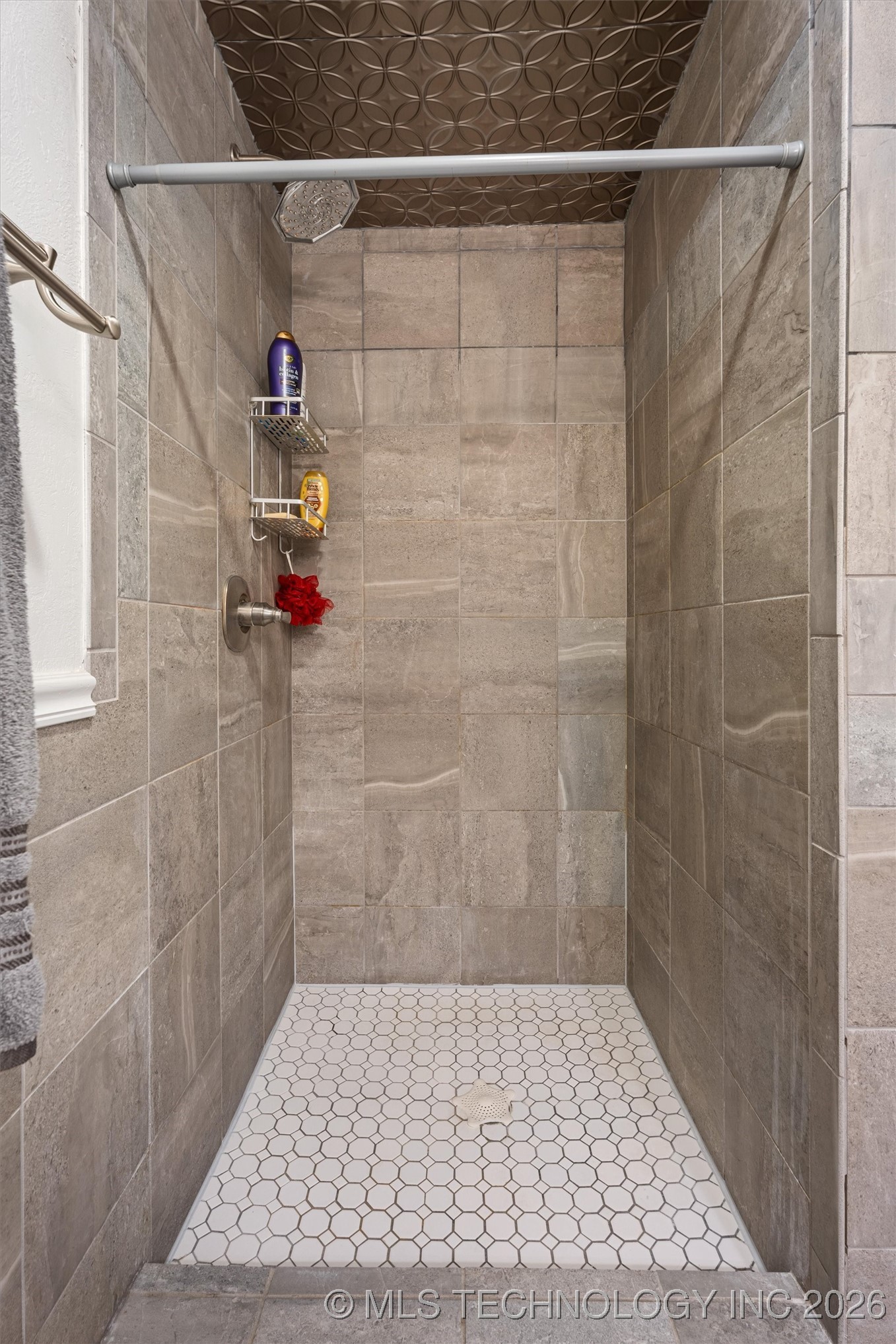 1408 Meadowcrest Court