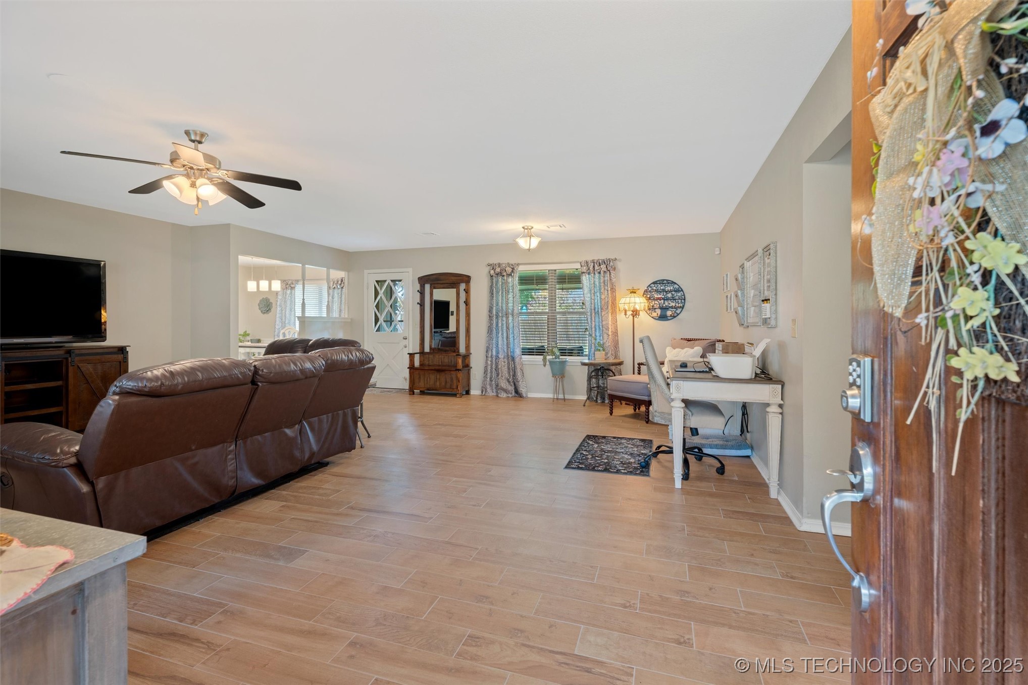 1408 Meadowcrest Court