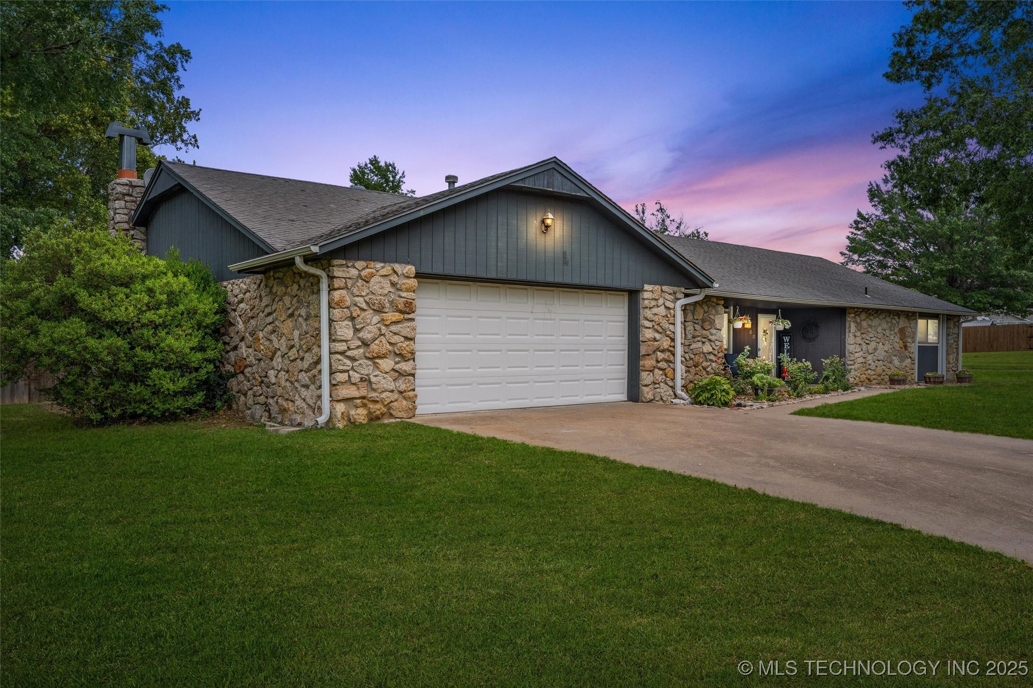 1408 Meadowcrest Court