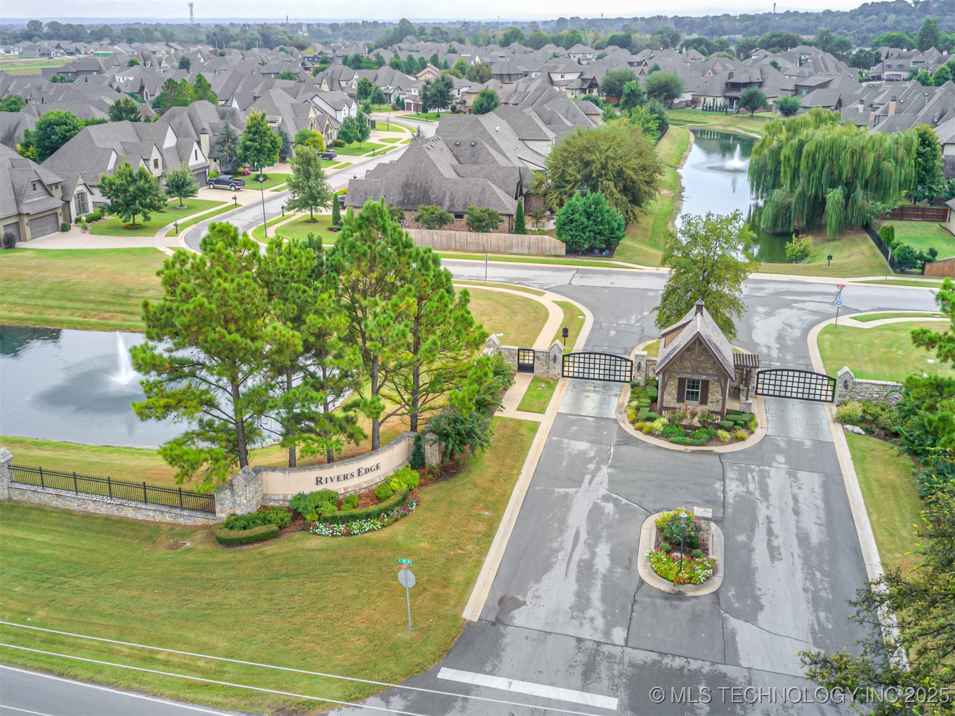 6517 E 134th Street S