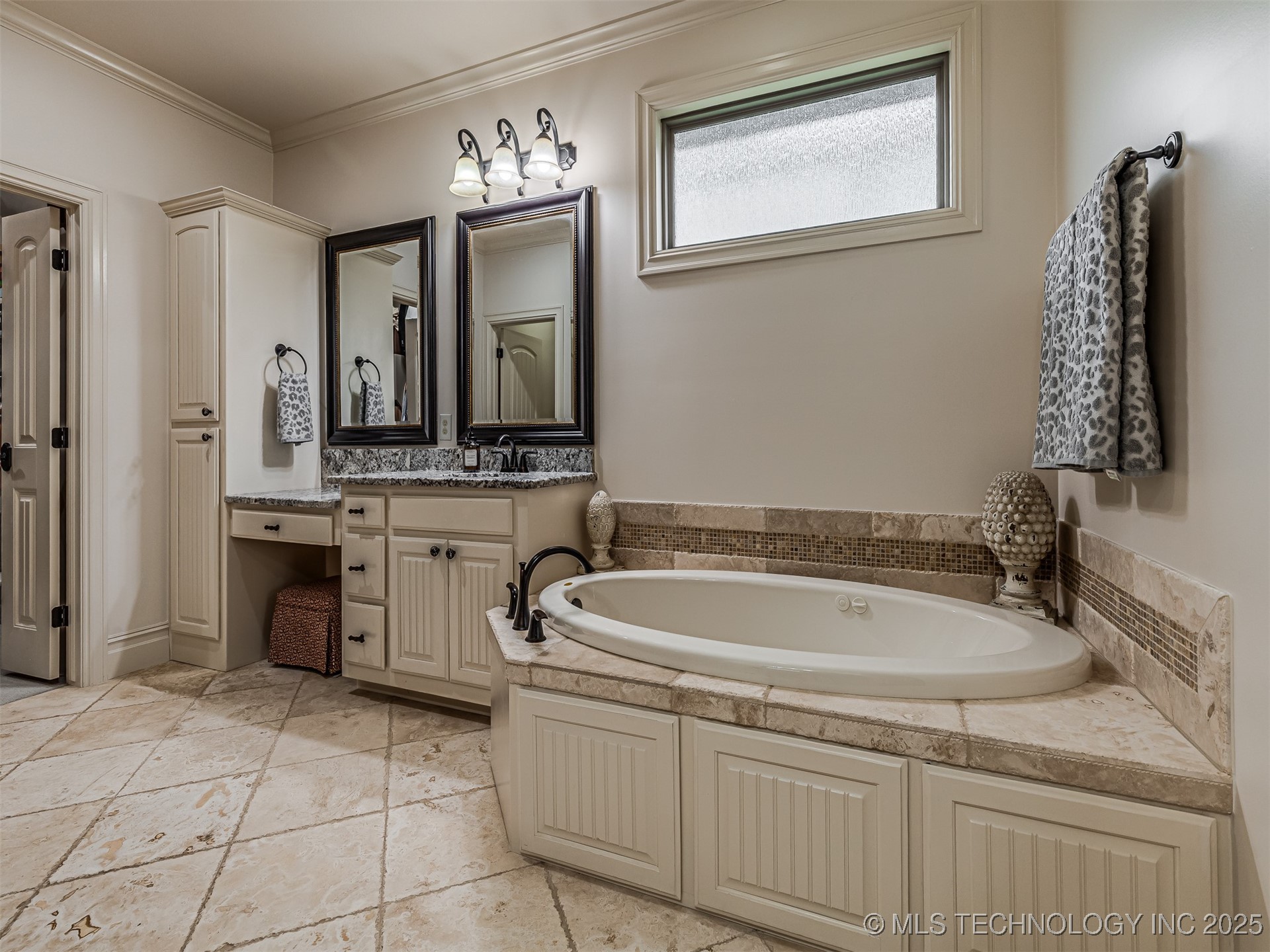 6517 E 134th Street S