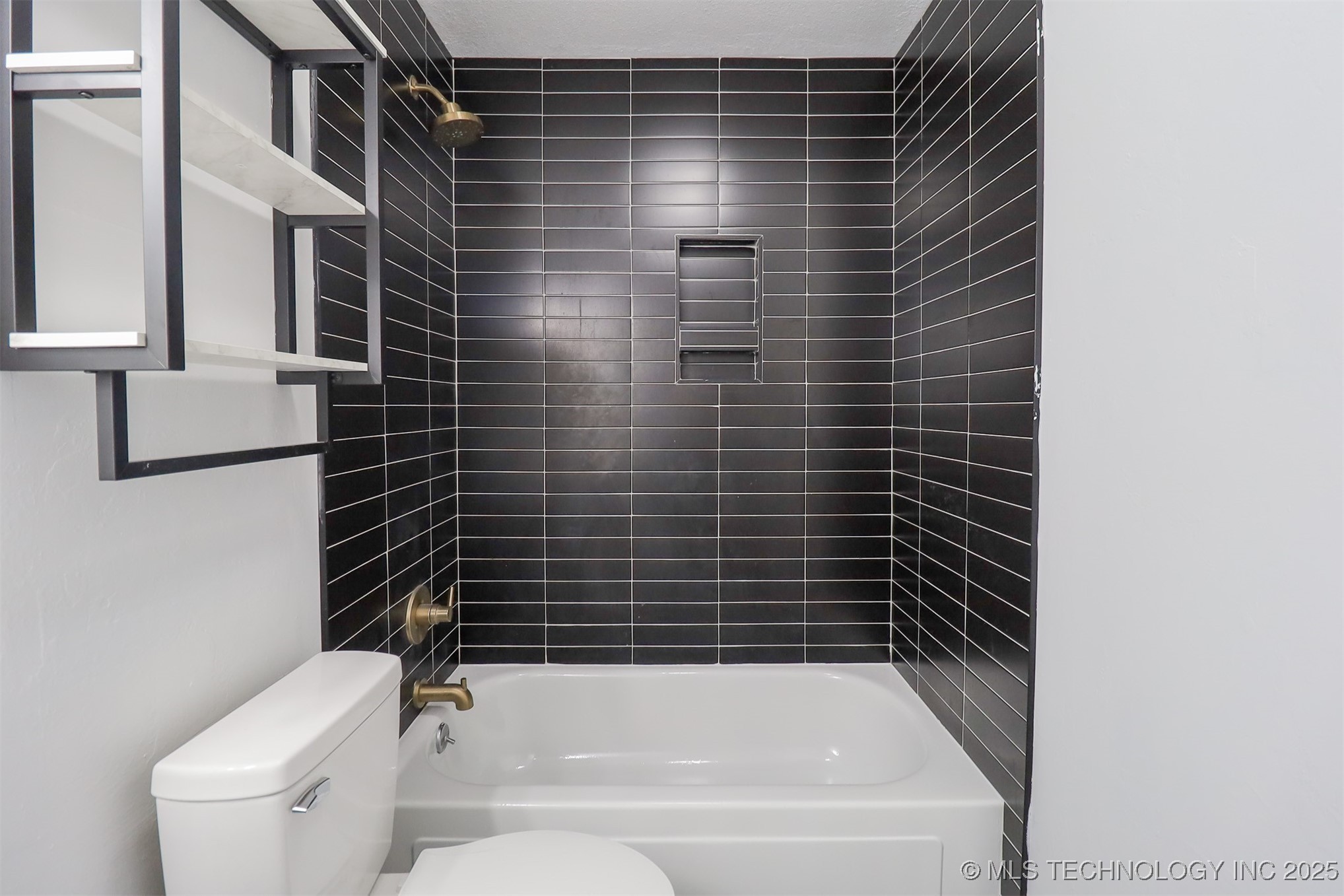 1119 N Kansas Avenue