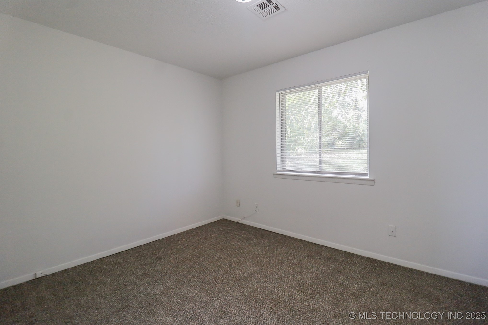 1119 N Kansas Avenue