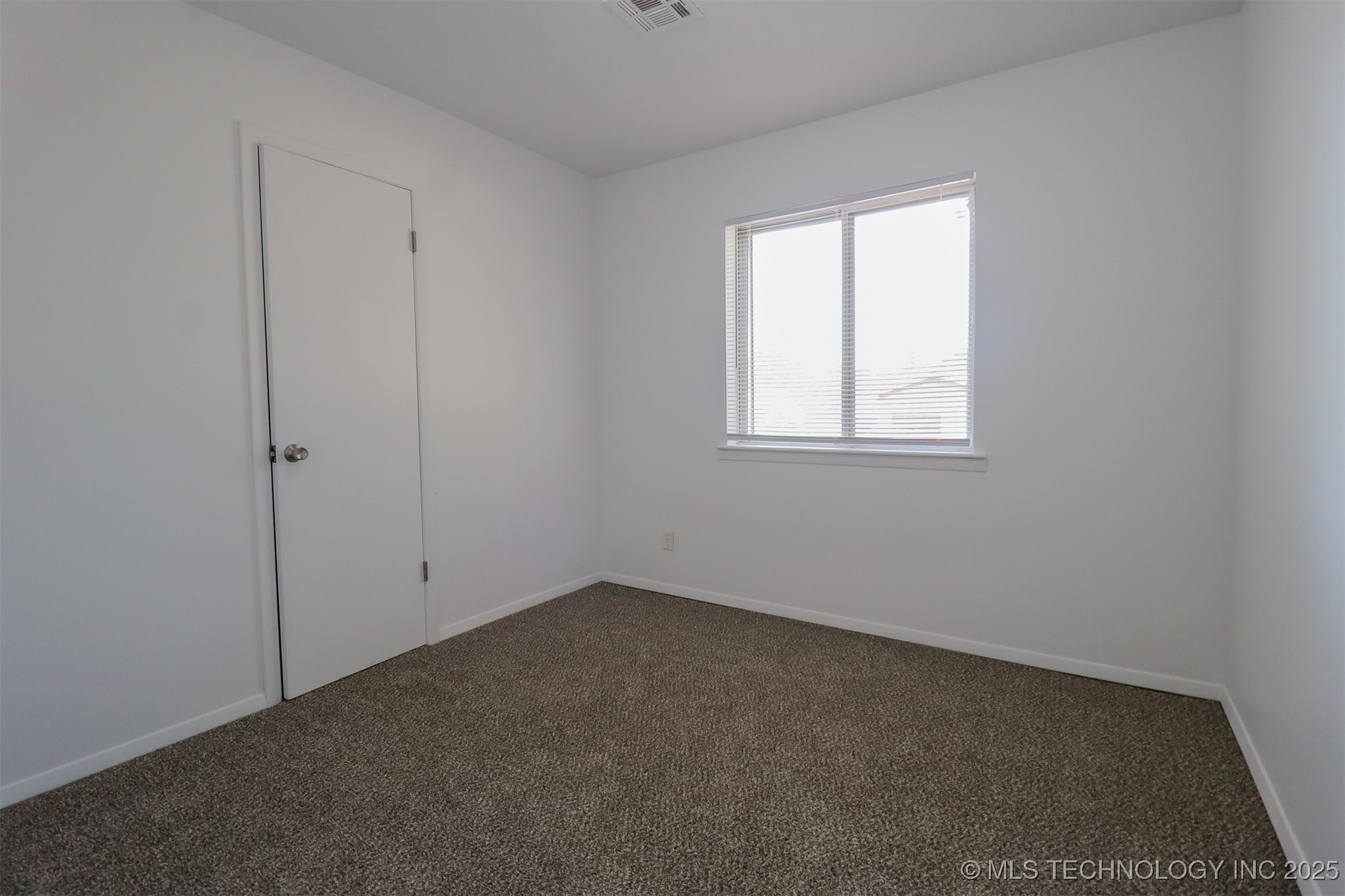 1119 N Kansas Avenue