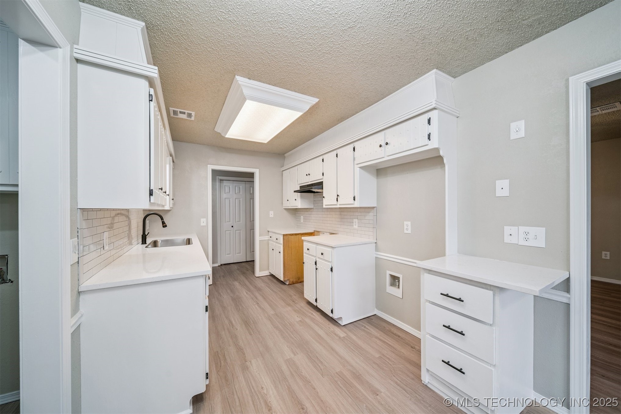 14800 Cedar Drive