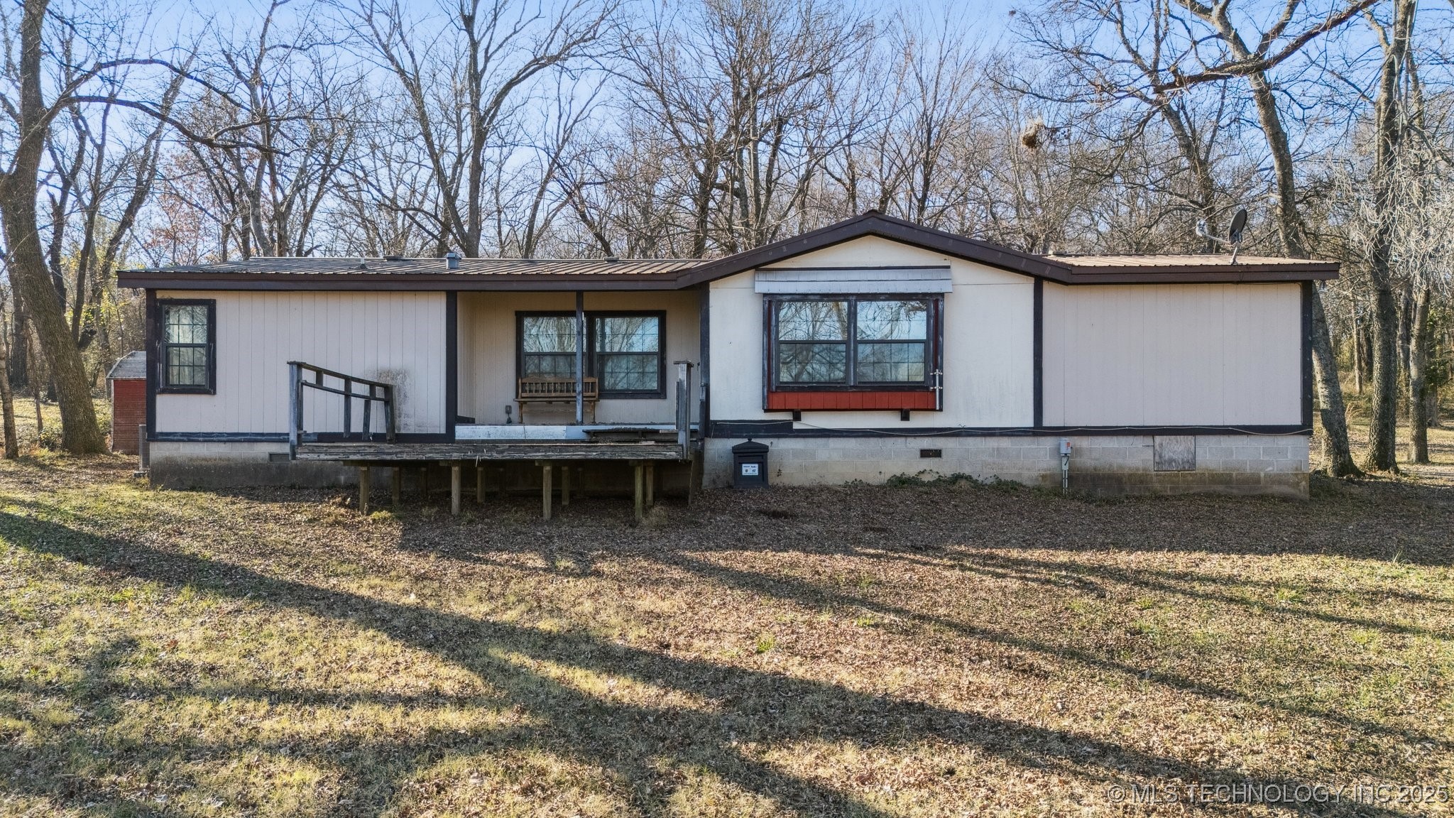 2124 S 427 Road