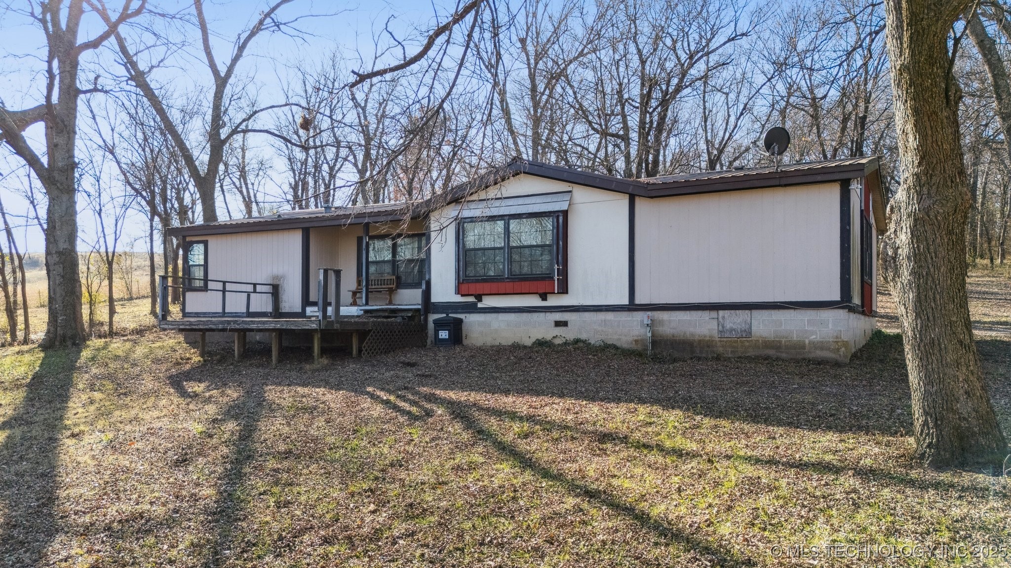 2124 S 427 Road