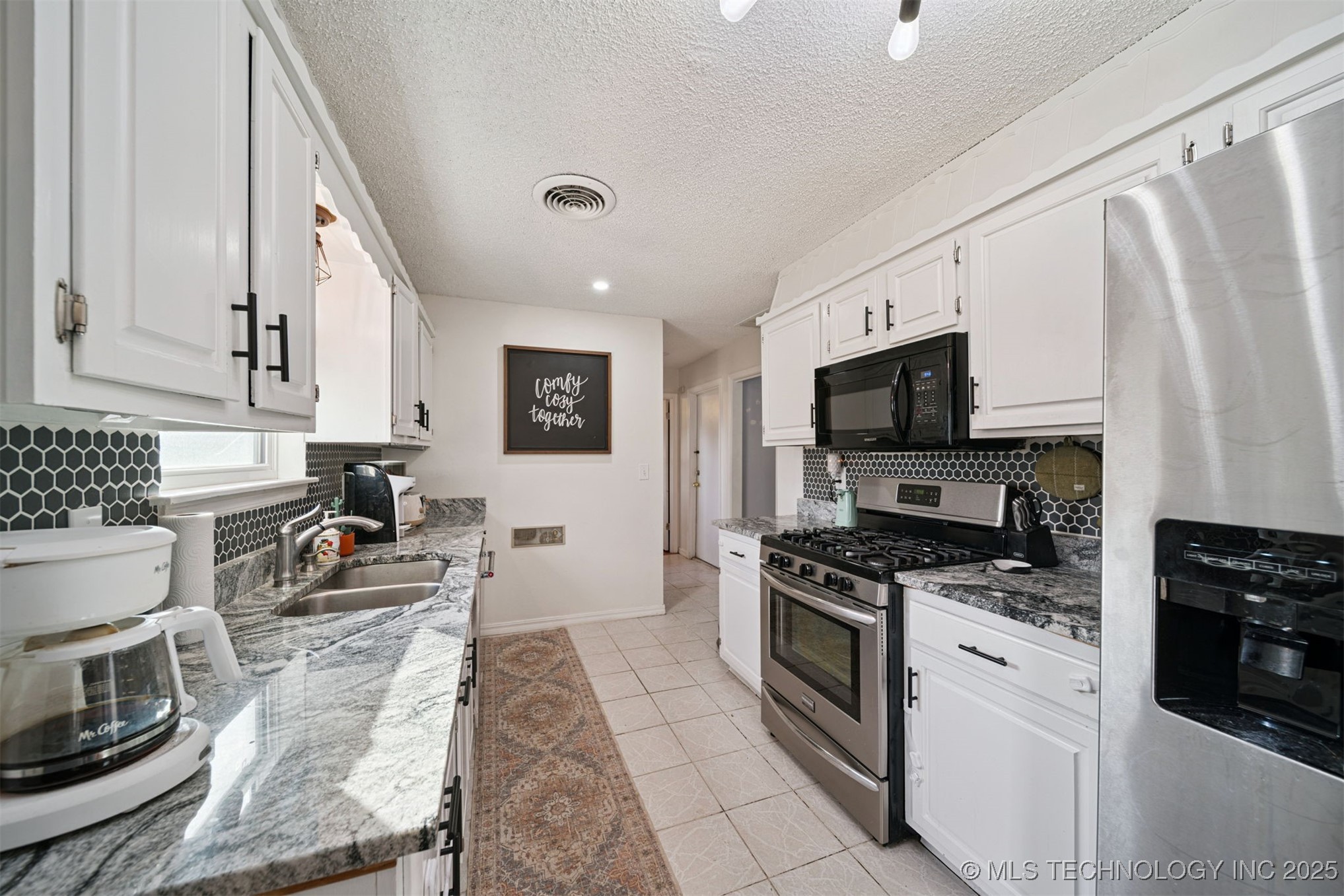 8611 N 163rd East Avenue