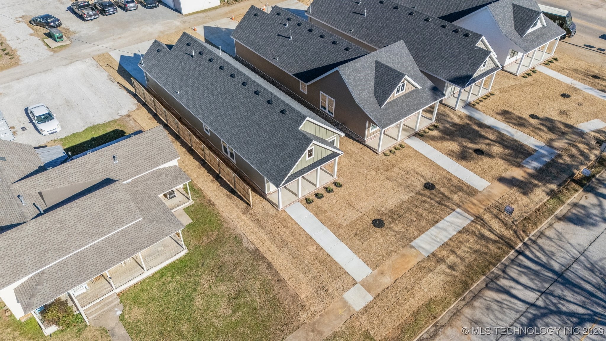 426 E Will Rogers Boulevard