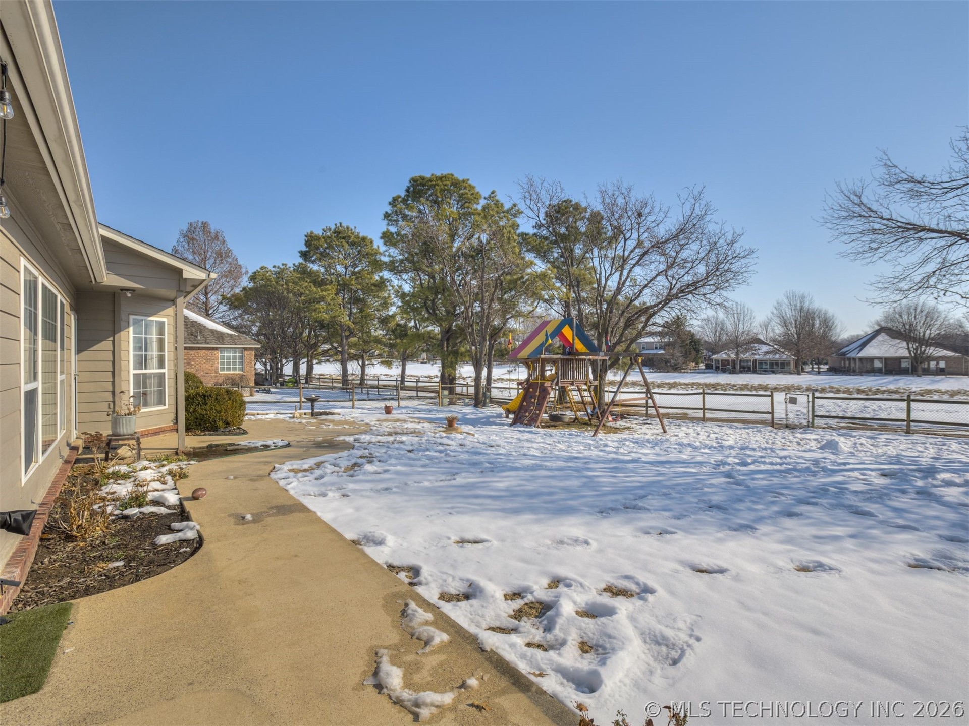 9109 N 102nd East Avenue