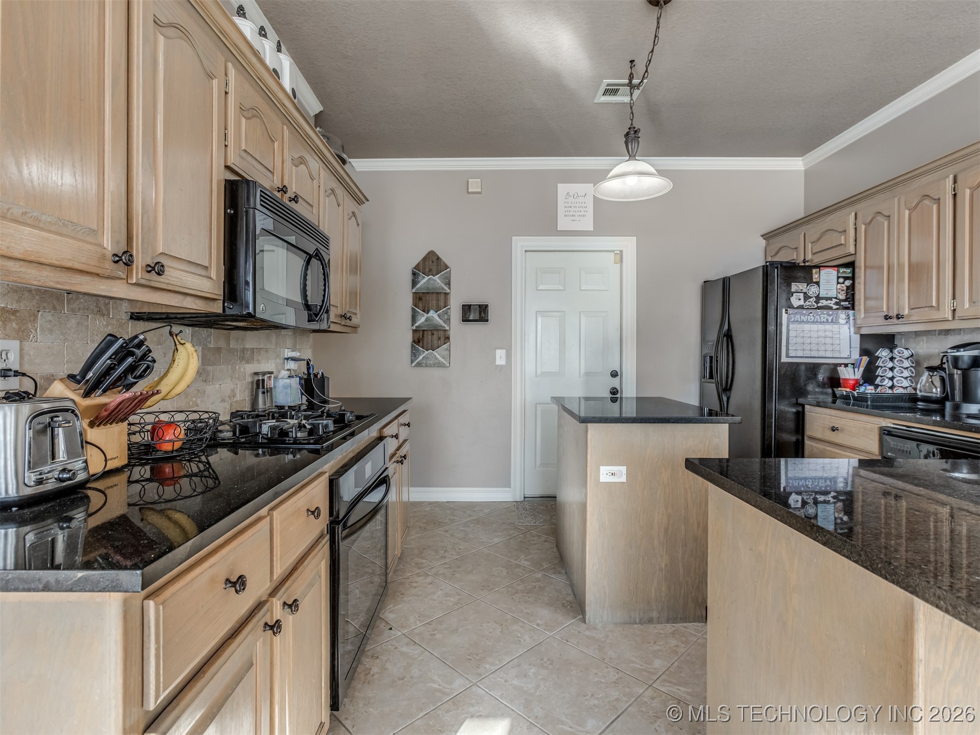 9109 N 102nd East Avenue