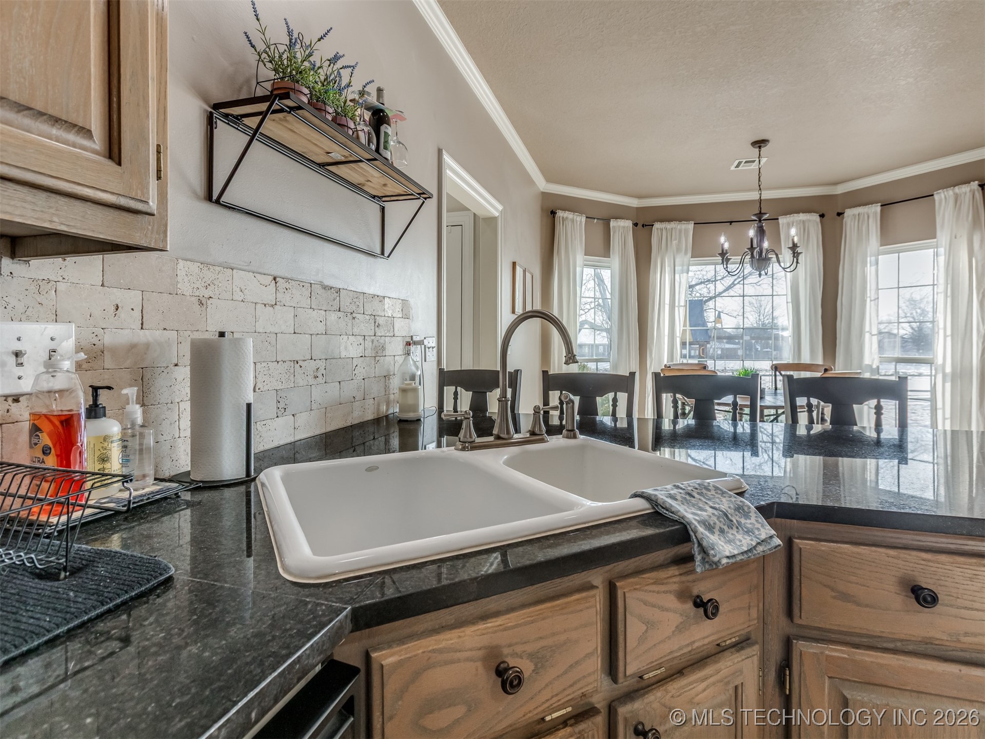 9109 N 102nd East Avenue