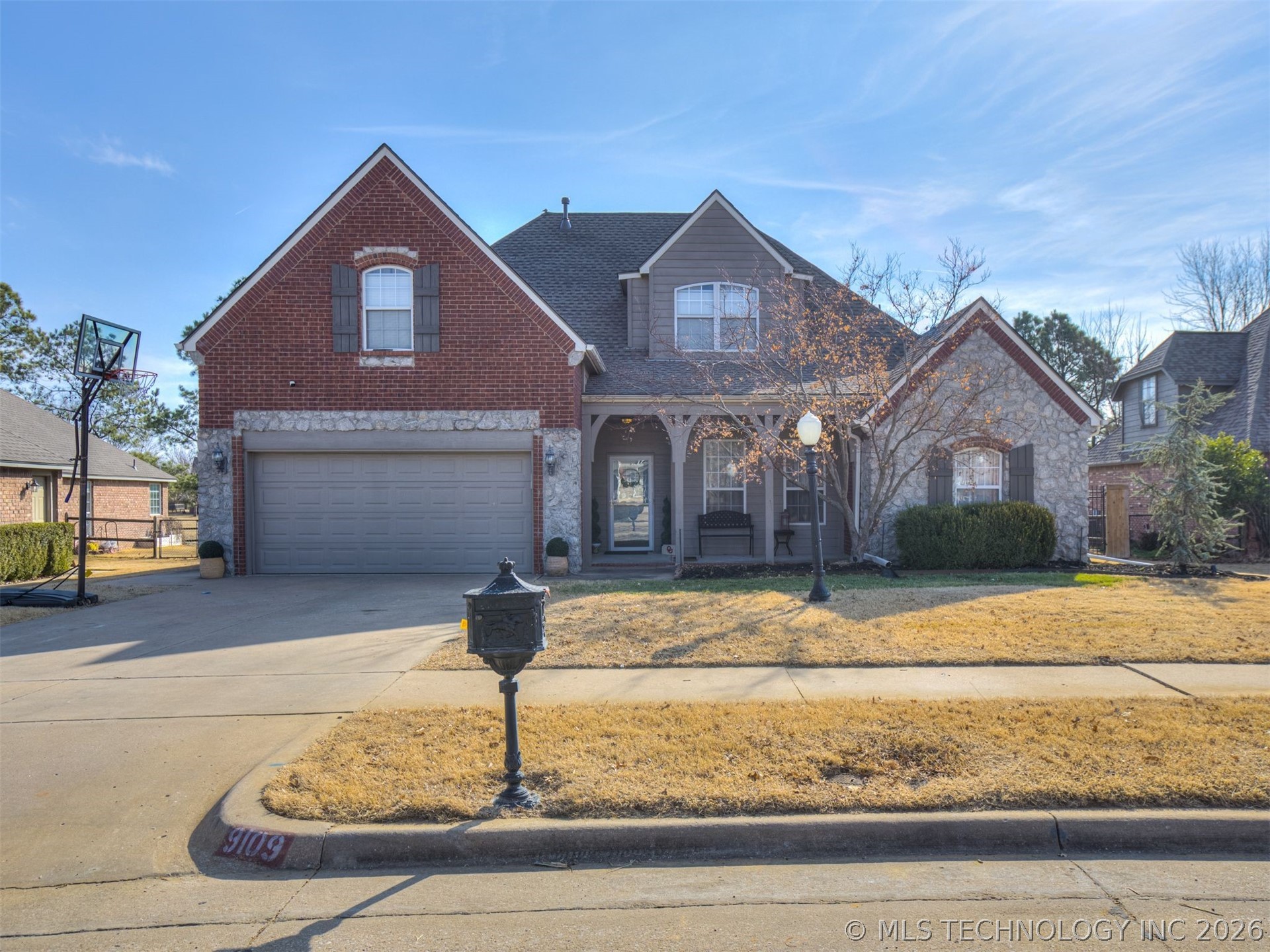 9109 N 102nd East Avenue