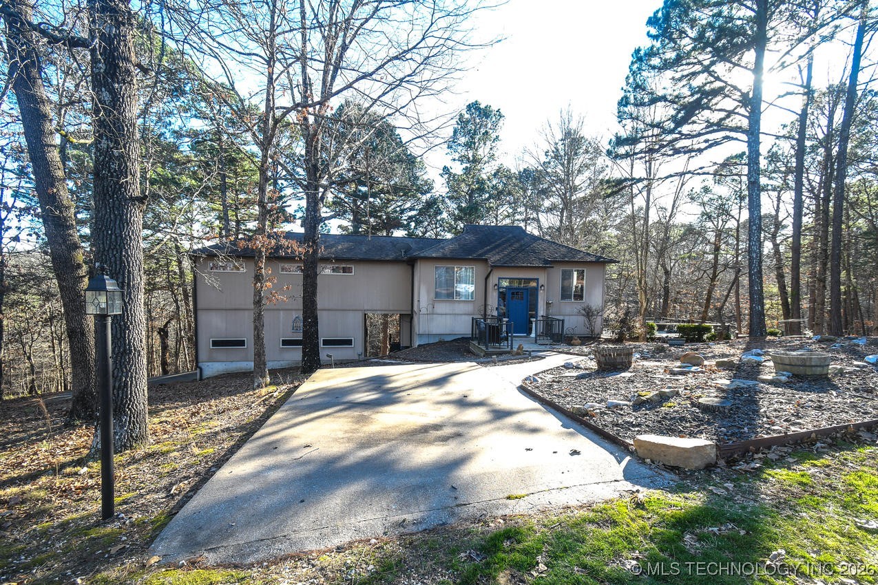 16230 Flint Ridge Drive