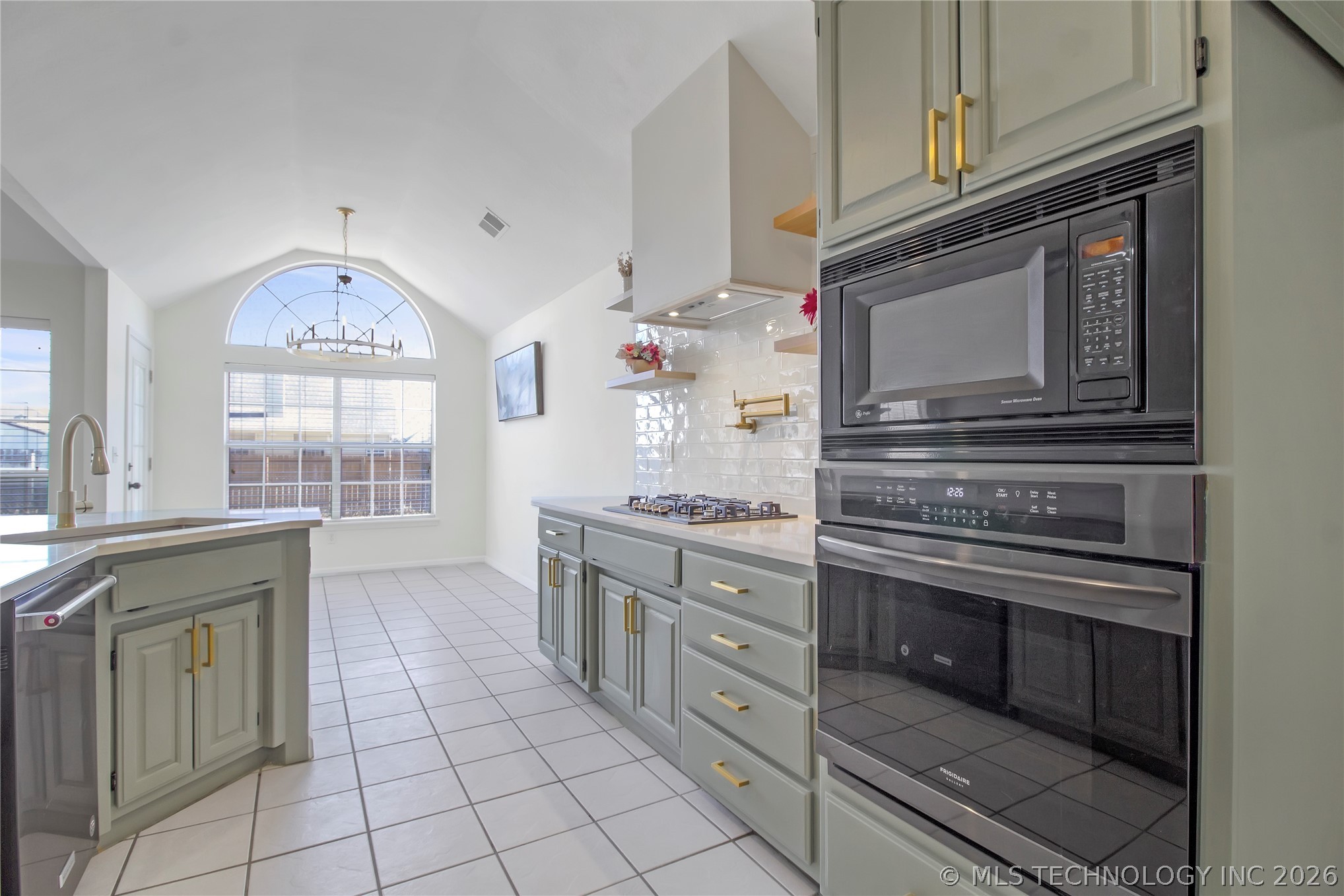 9909 N 118th East Avenue