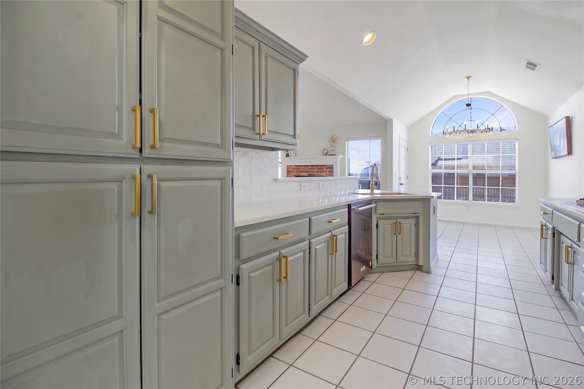 9909 N 118th East Avenue