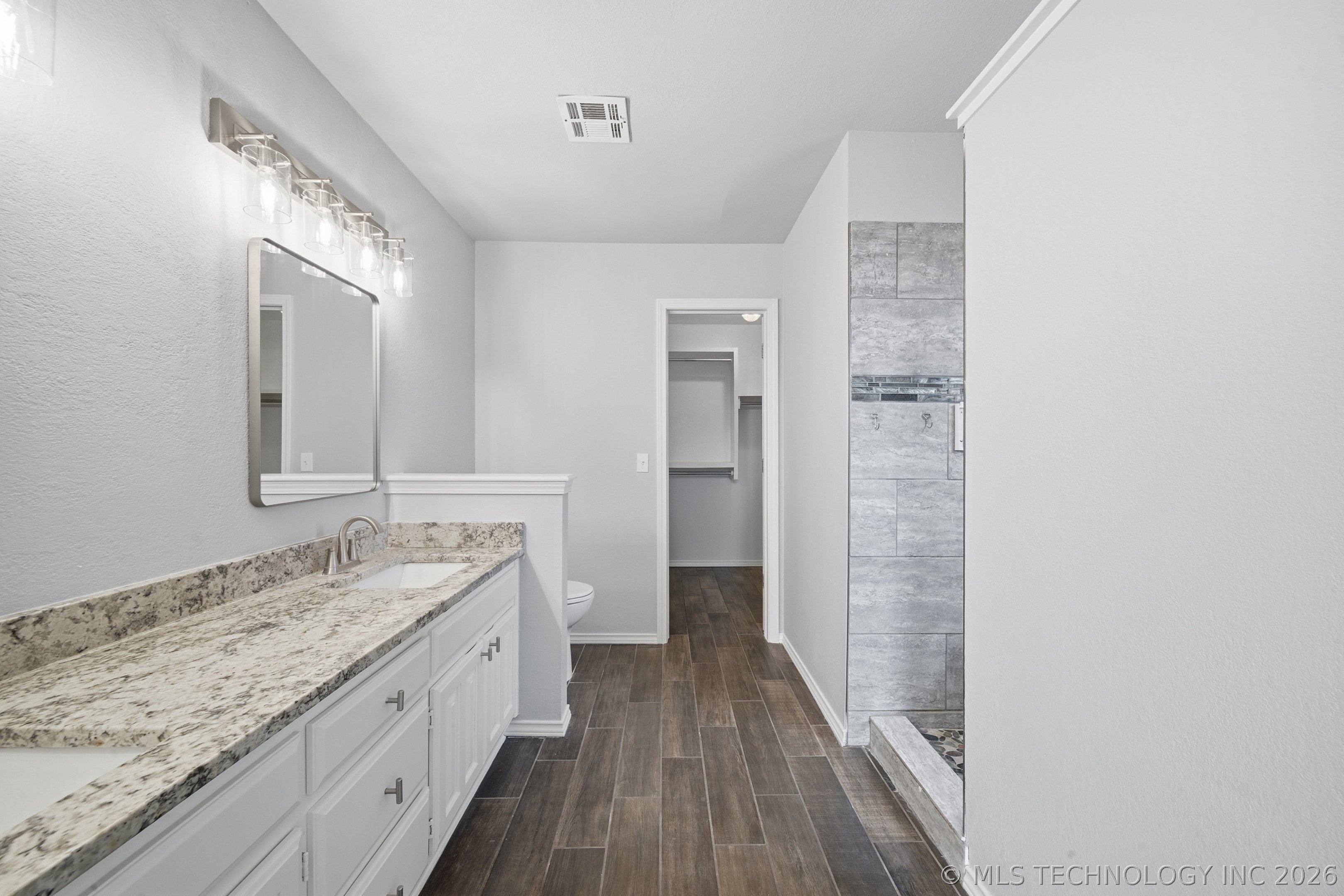 9519 S 96th East Avenue