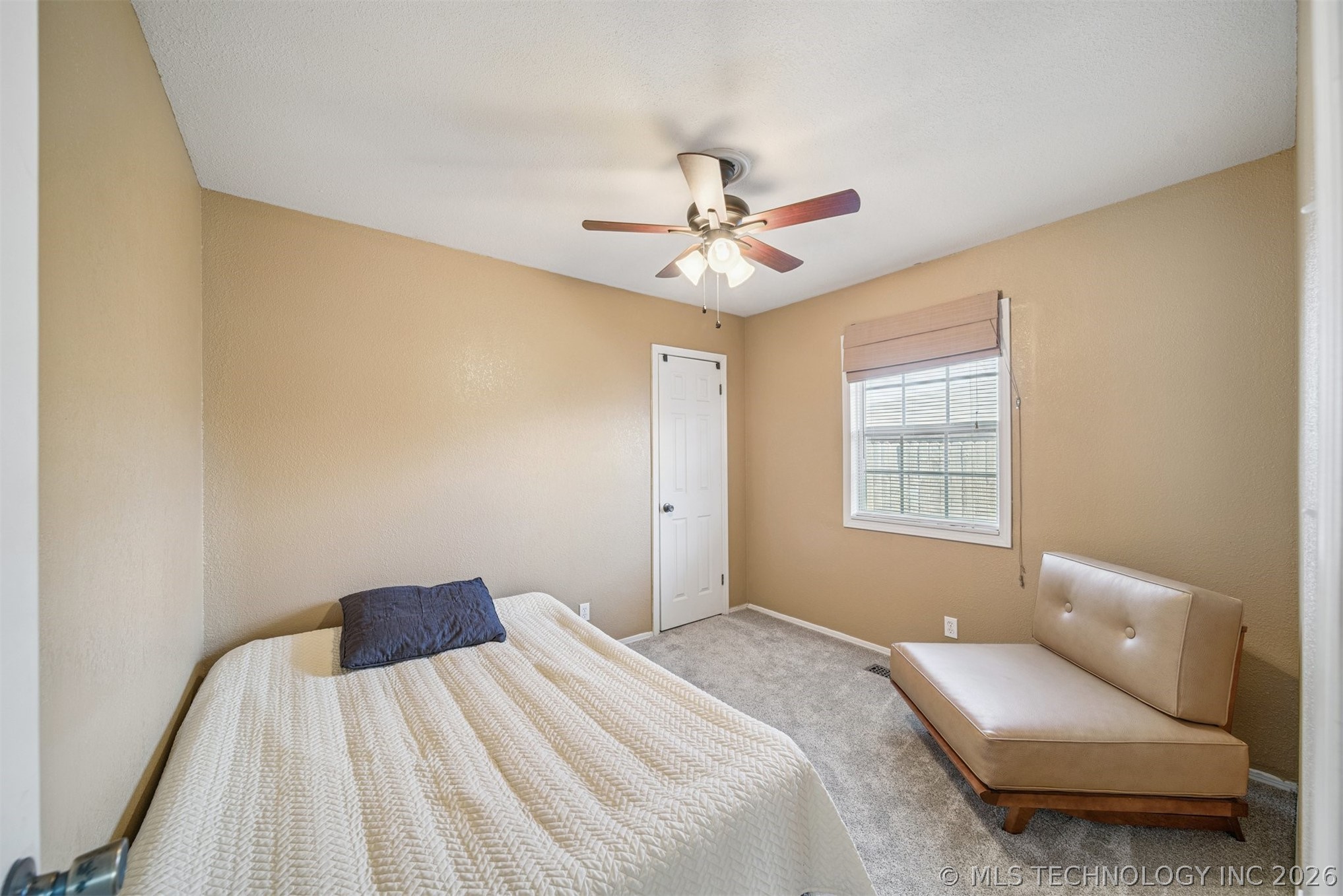 18550 E Admiral Boulevard