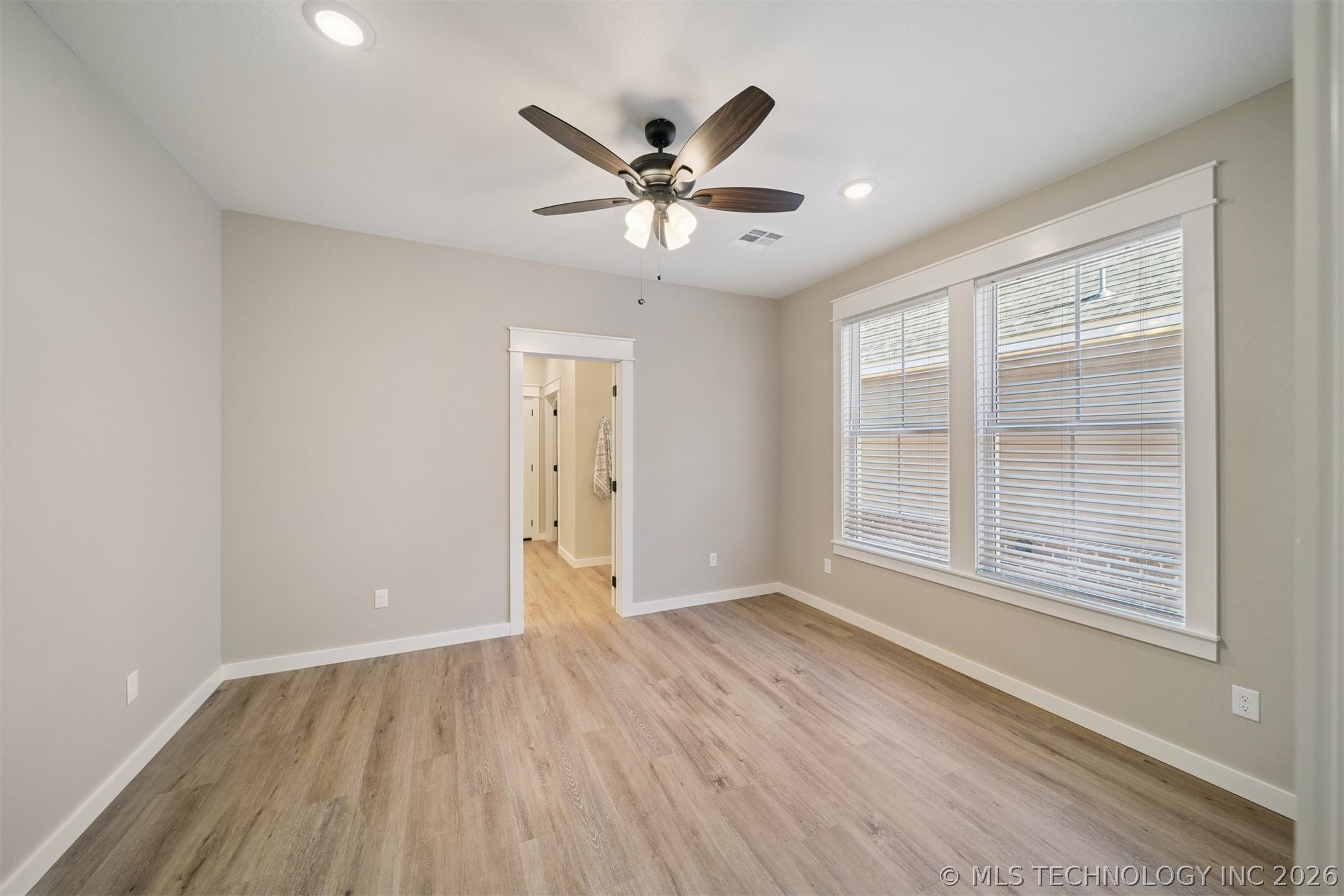 430 E Will Rogers Boulevard
