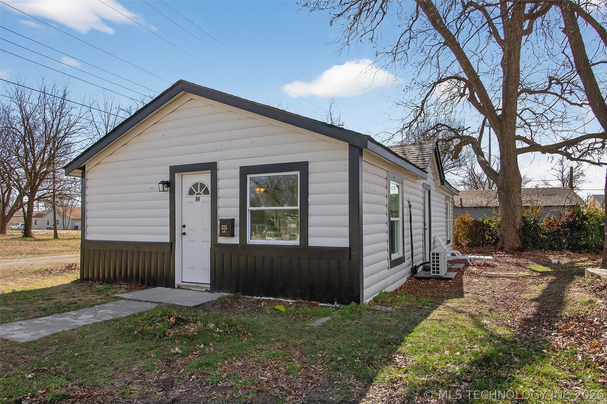 125 N Elliott Street