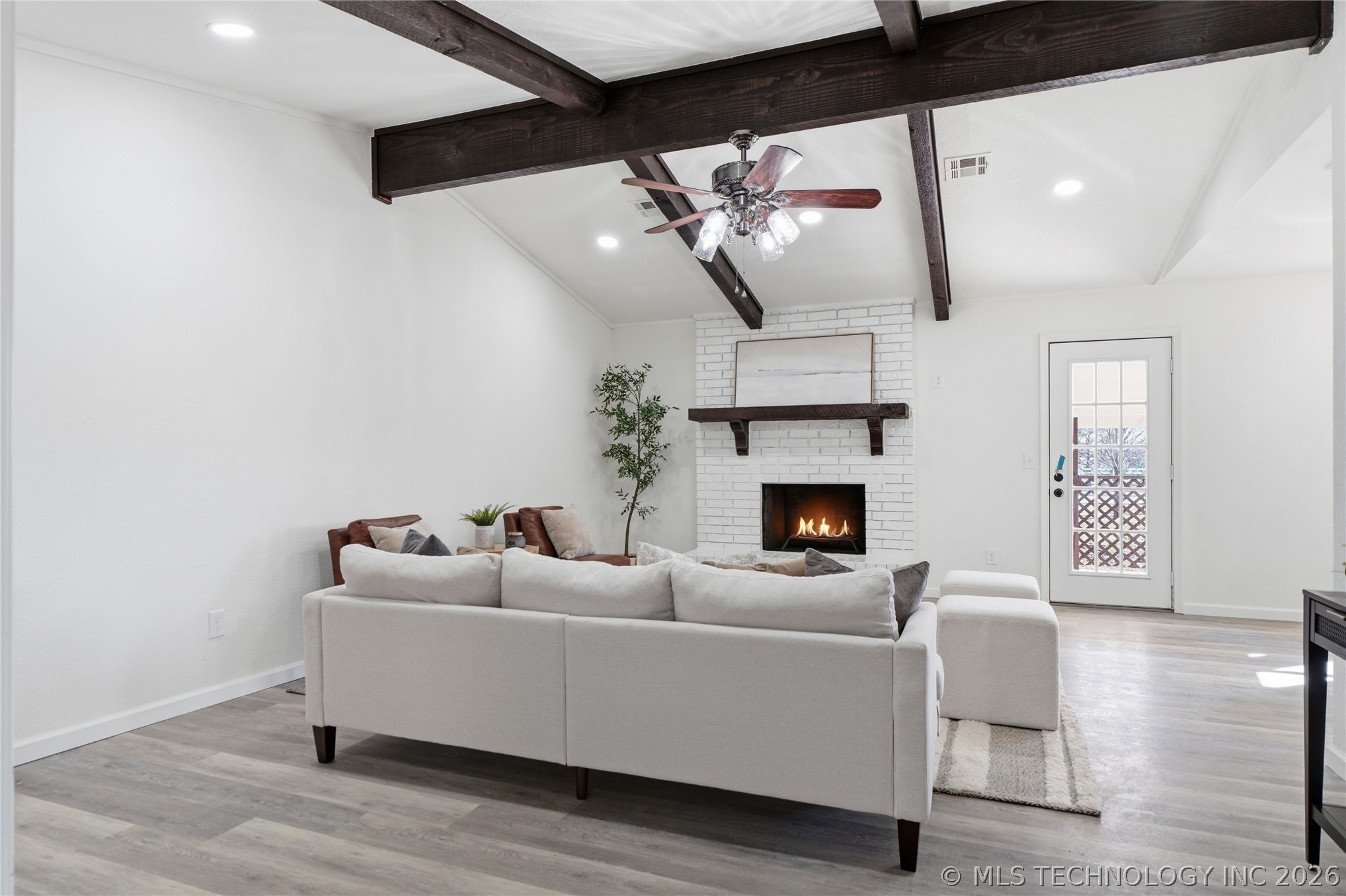 10318 E 116th Street N