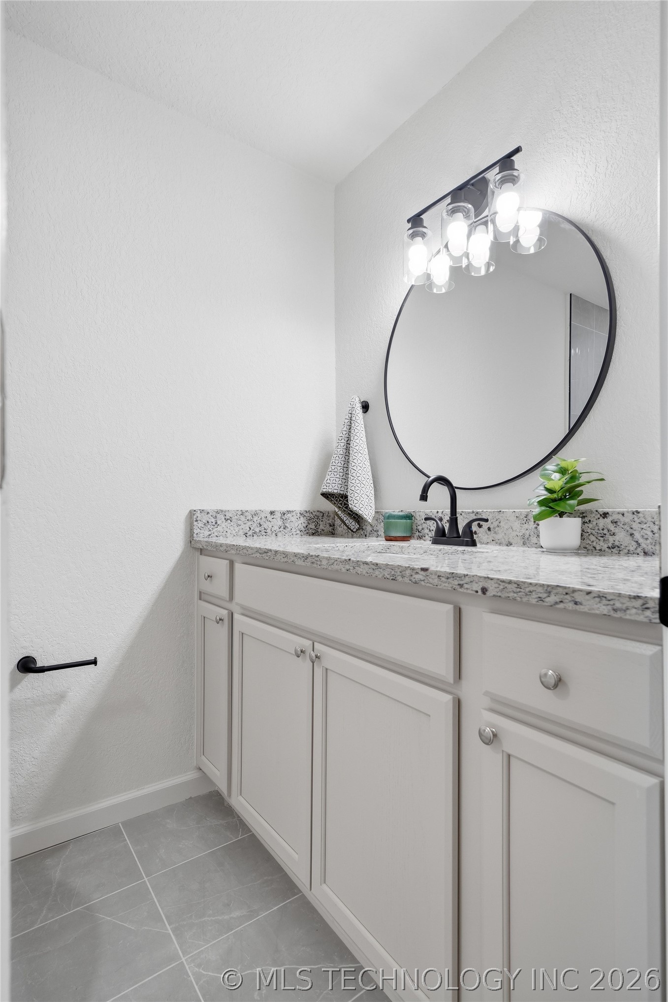 10318 E 116th Street N