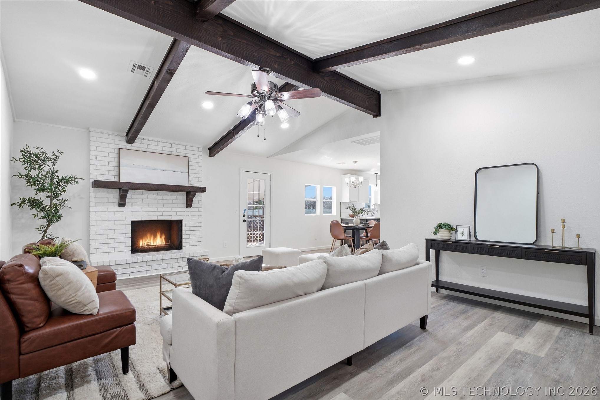 10318 E 116th Street N