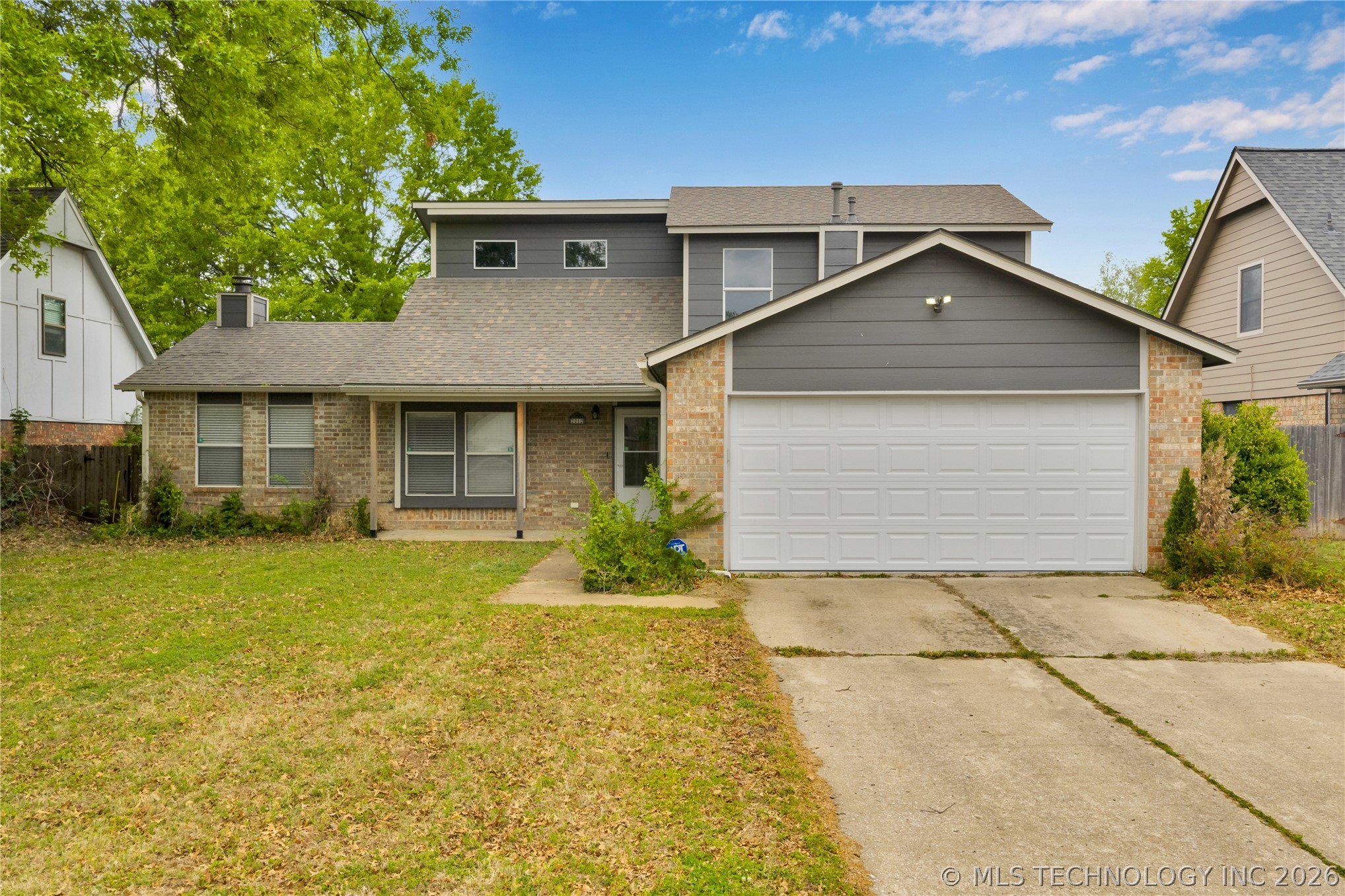 2212 W Memphis Place