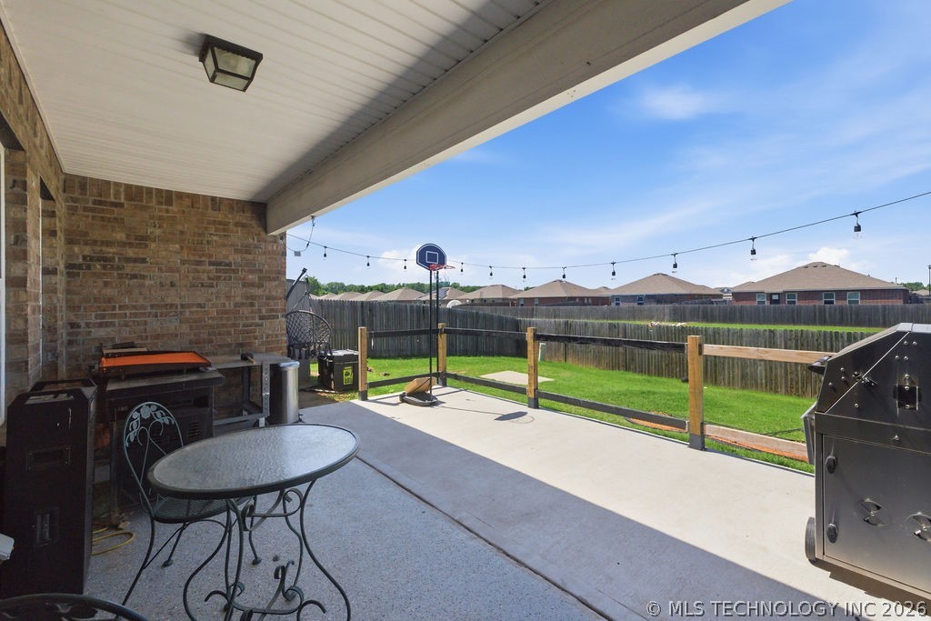 7525 E 160th Street S