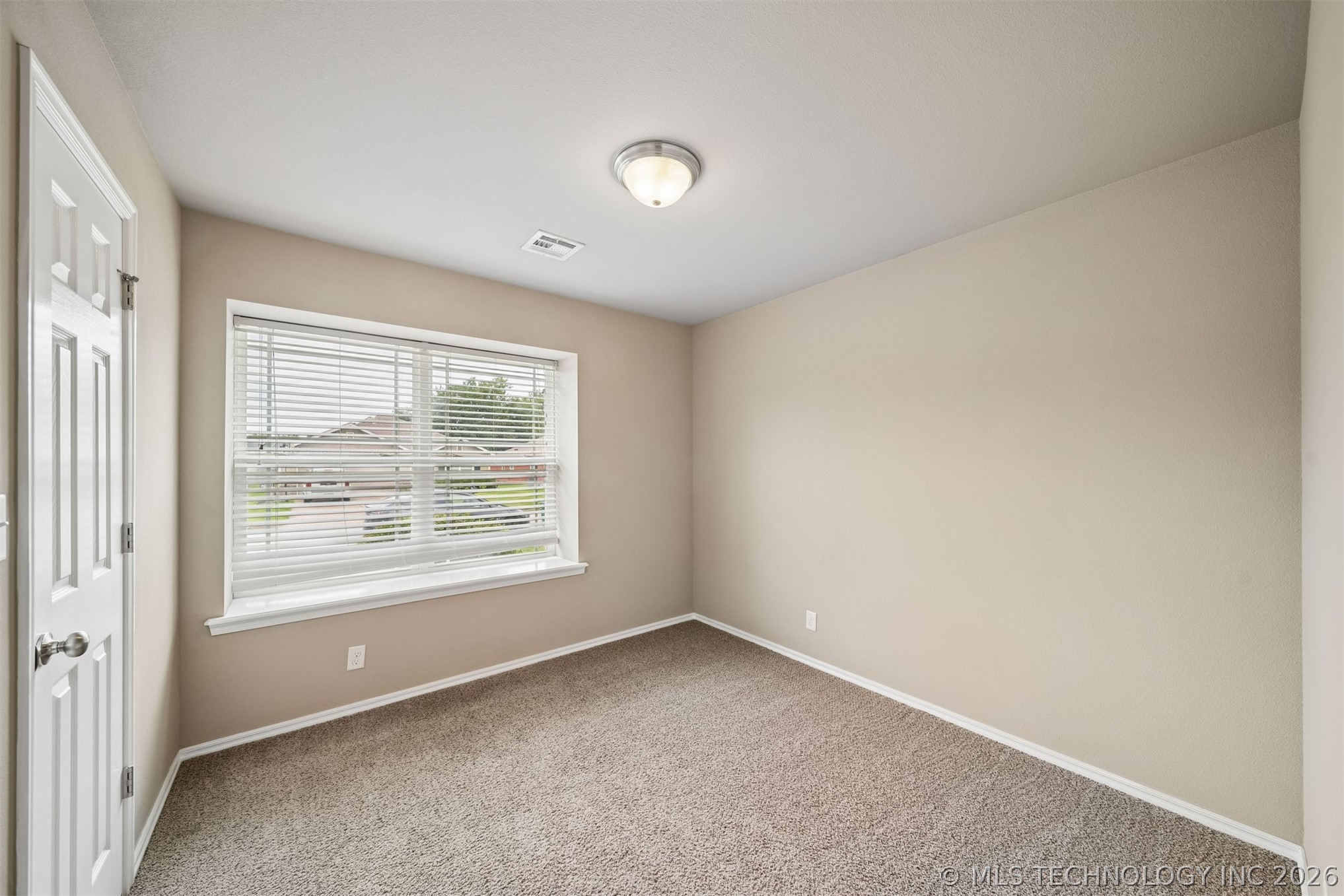 8983 S 253rd East Avenue