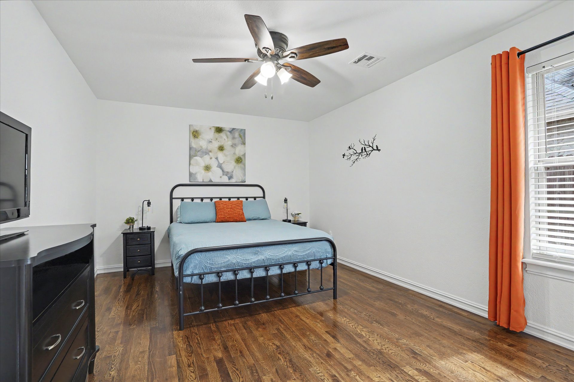 306 W 127th Place S