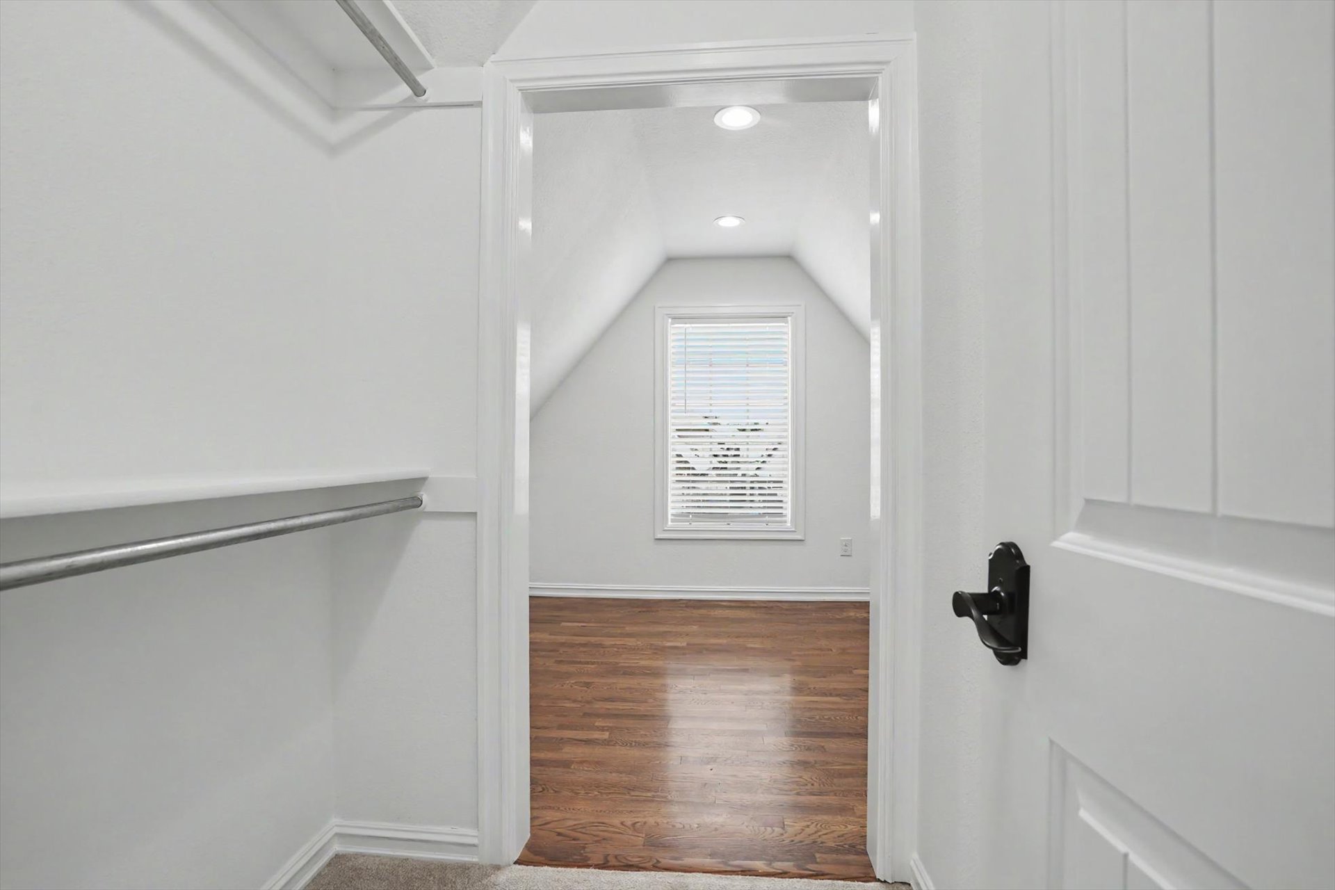306 W 127th Place S
