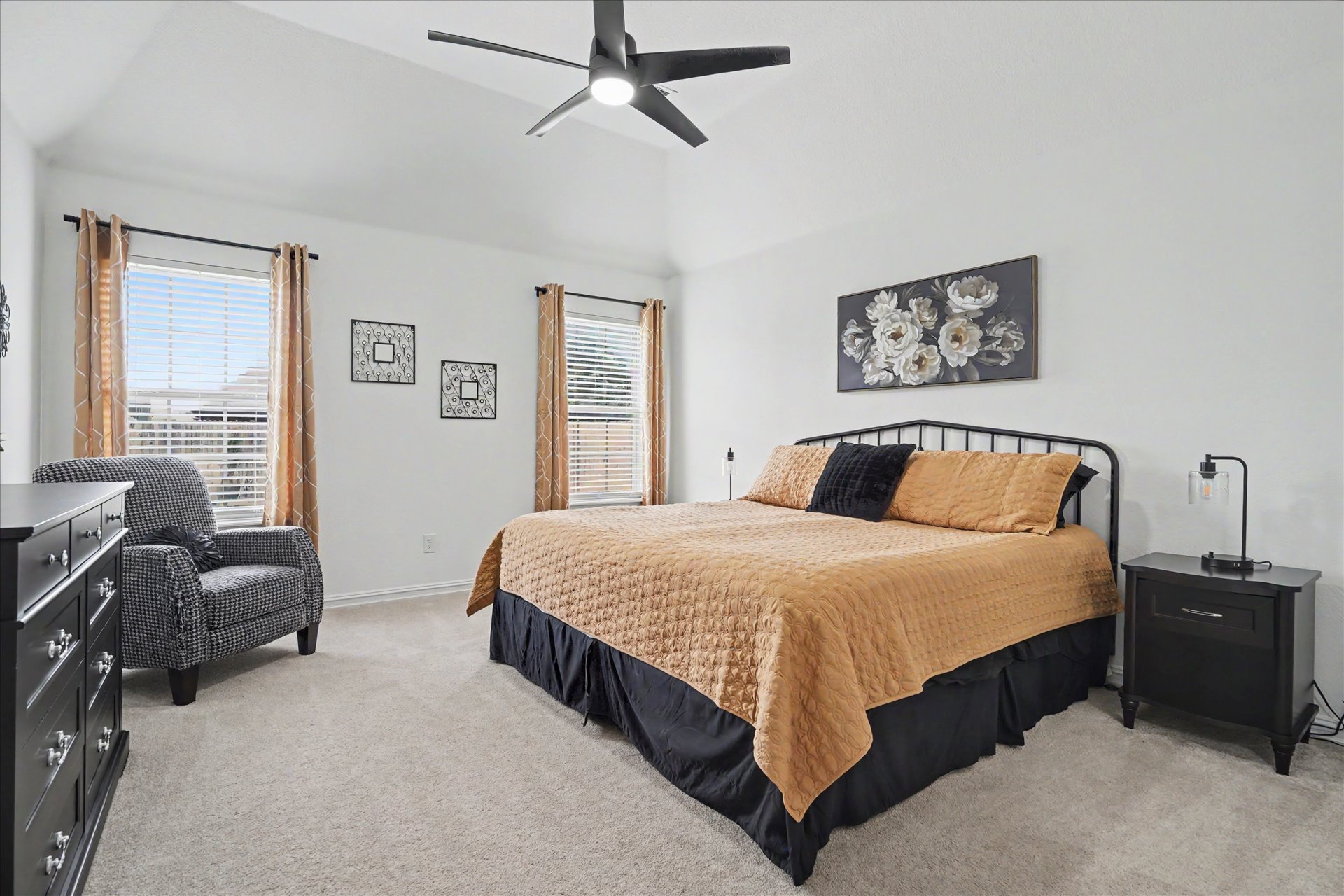 306 W 127th Place S